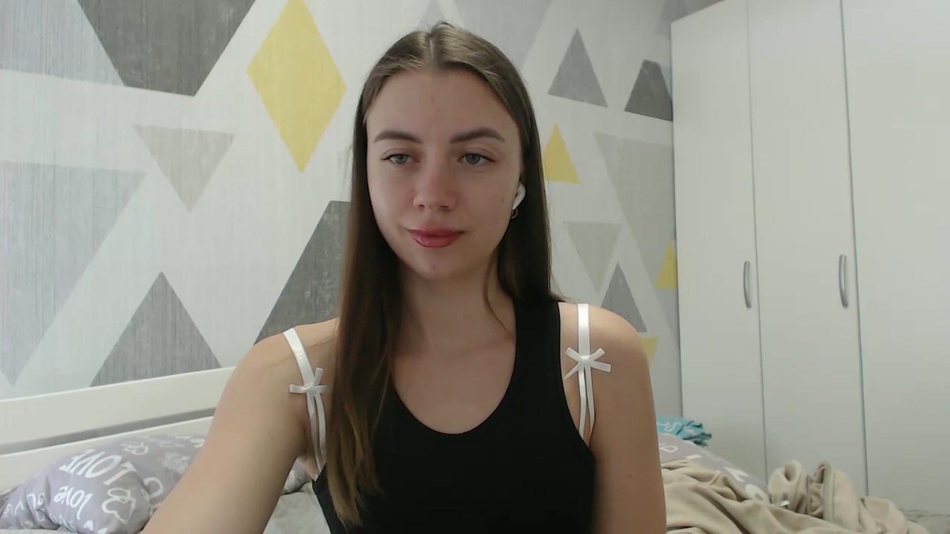 Gallery image thumbnail from Sulfate0's myfreecams stream on, 03/27/2026, 11:25 image 5 of 20