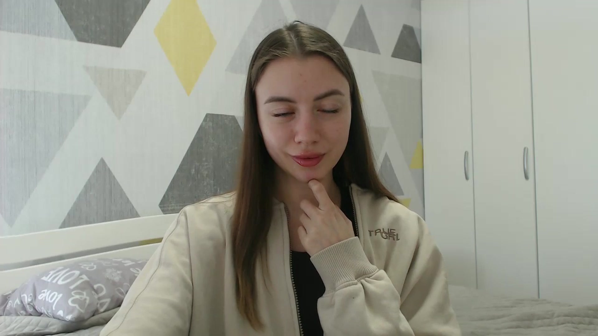 Gallery image thumbnail from Sulfate0's myfreecams stream on, 03/27/2026, 11:25 image 2 of 20
