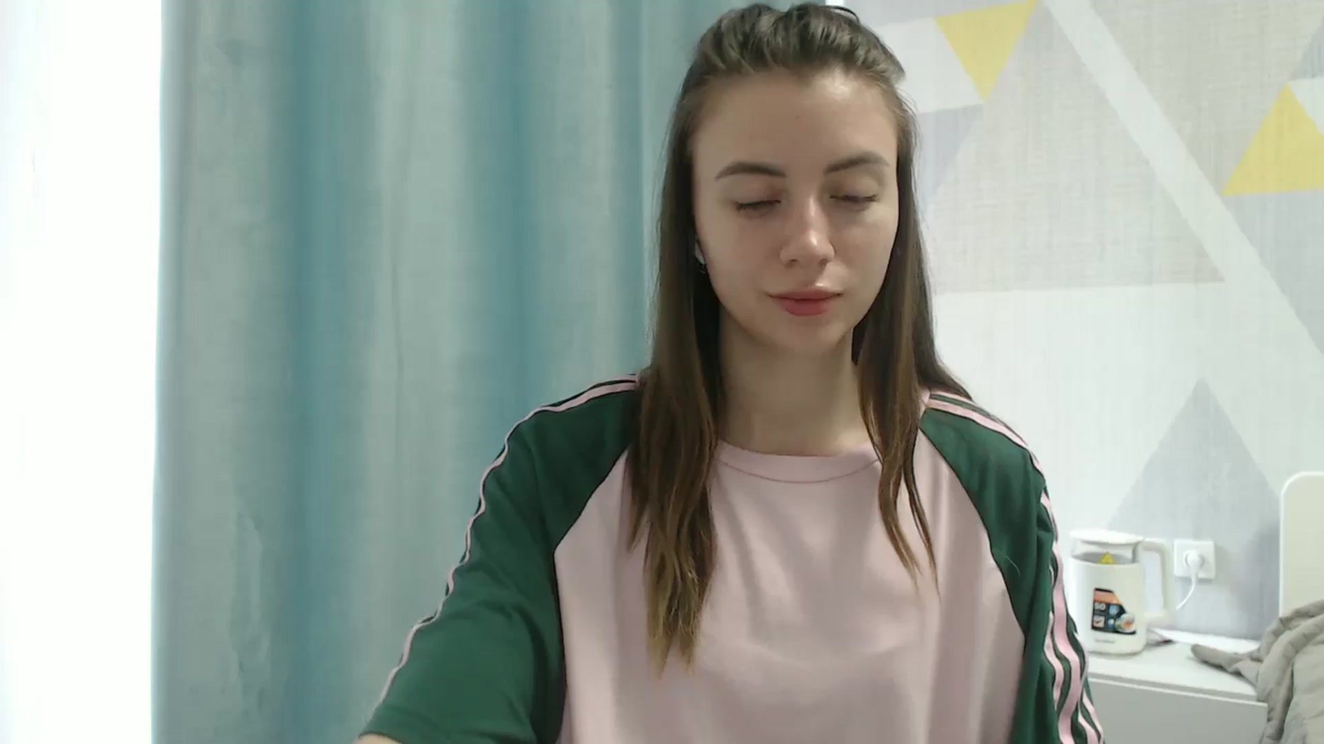 Gallery image thumbnail from Sulfate0's myfreecams stream on, 03/29/2026, 13:02 image 15 of 20
