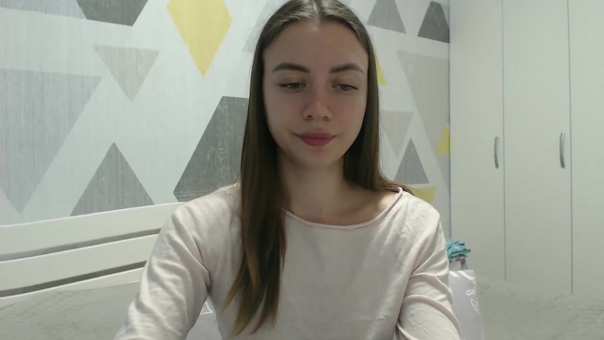 Gallery image thumbnail from Sulfate0's myfreecams stream on, 04/01/2026, 10:11 image 19 of 20