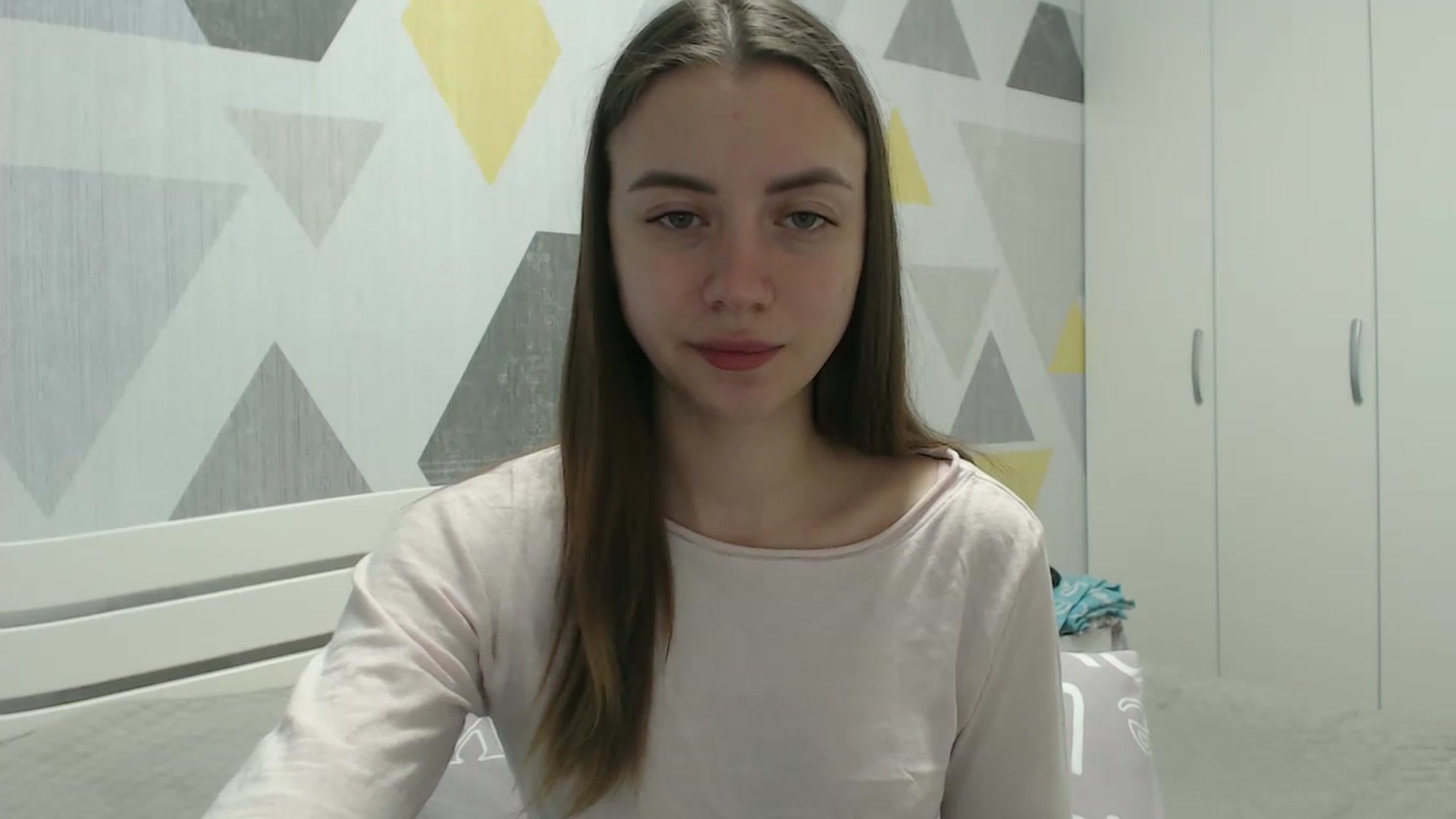 Gallery image thumbnail from Sulfate0's myfreecams stream on, 04/01/2026, 10:11 image 13 of 20