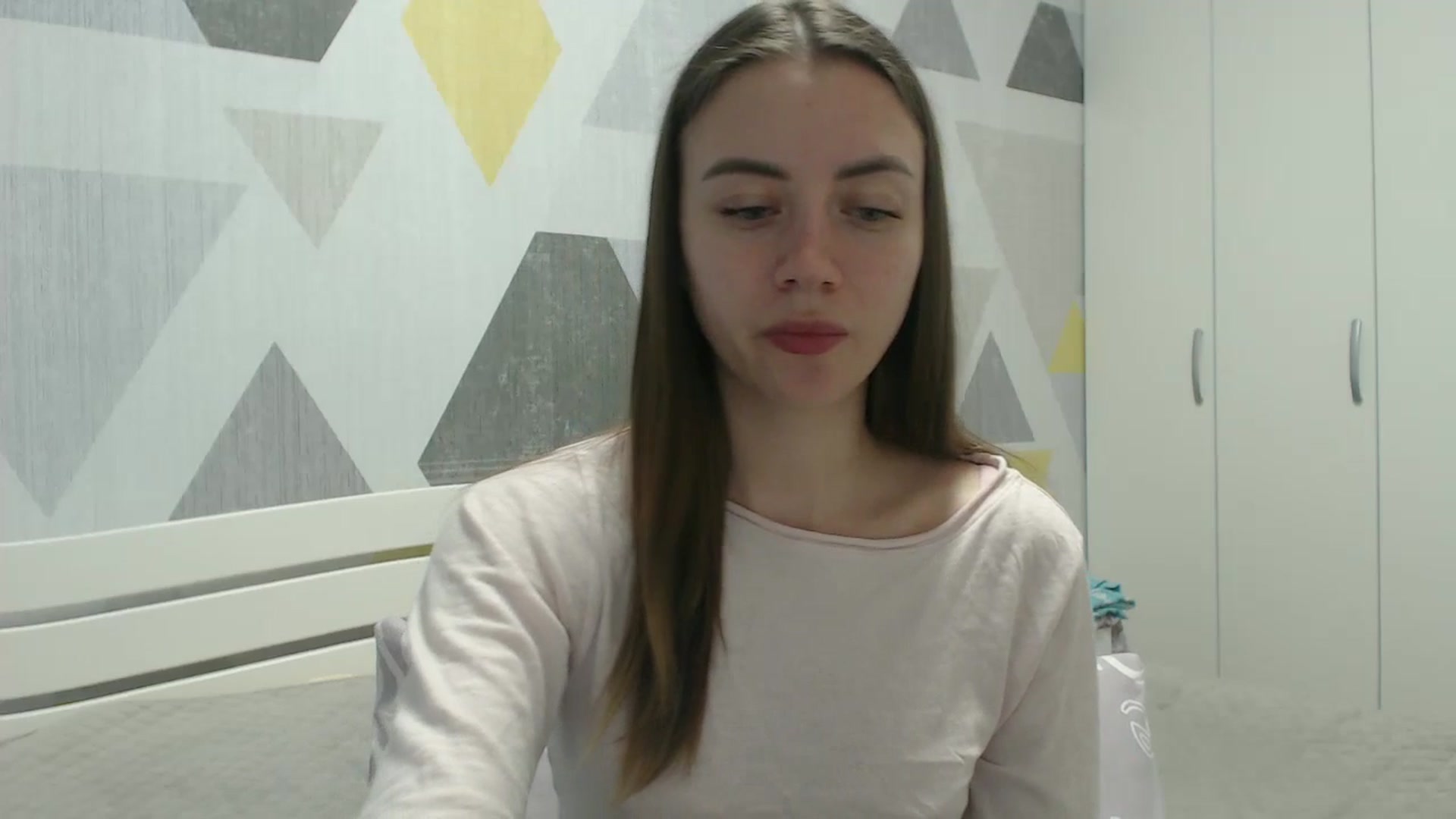 Gallery image thumbnail from Sulfate0's myfreecams stream on, 04/01/2026, 10:11 image 15 of 20