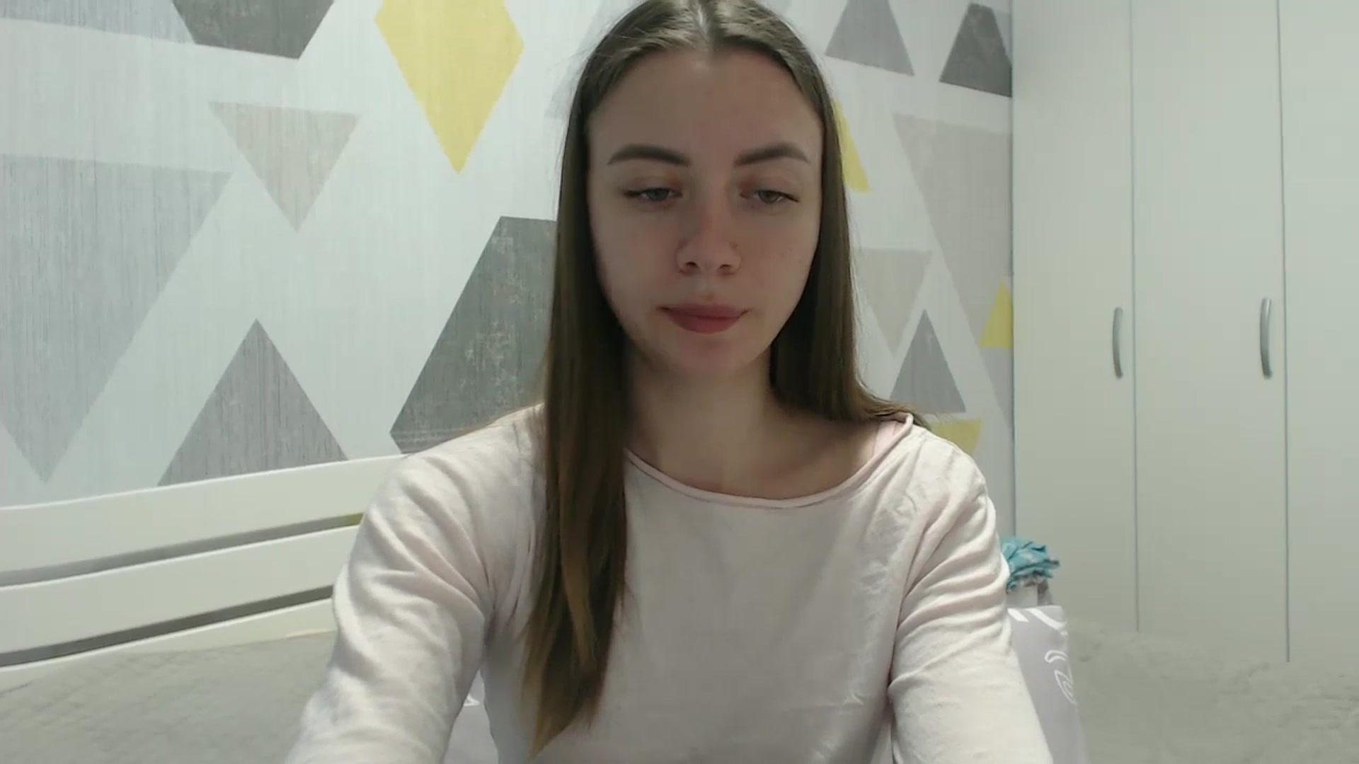 Gallery image thumbnail from Sulfate0's myfreecams stream on, 04/01/2026, 10:11 image 14 of 20