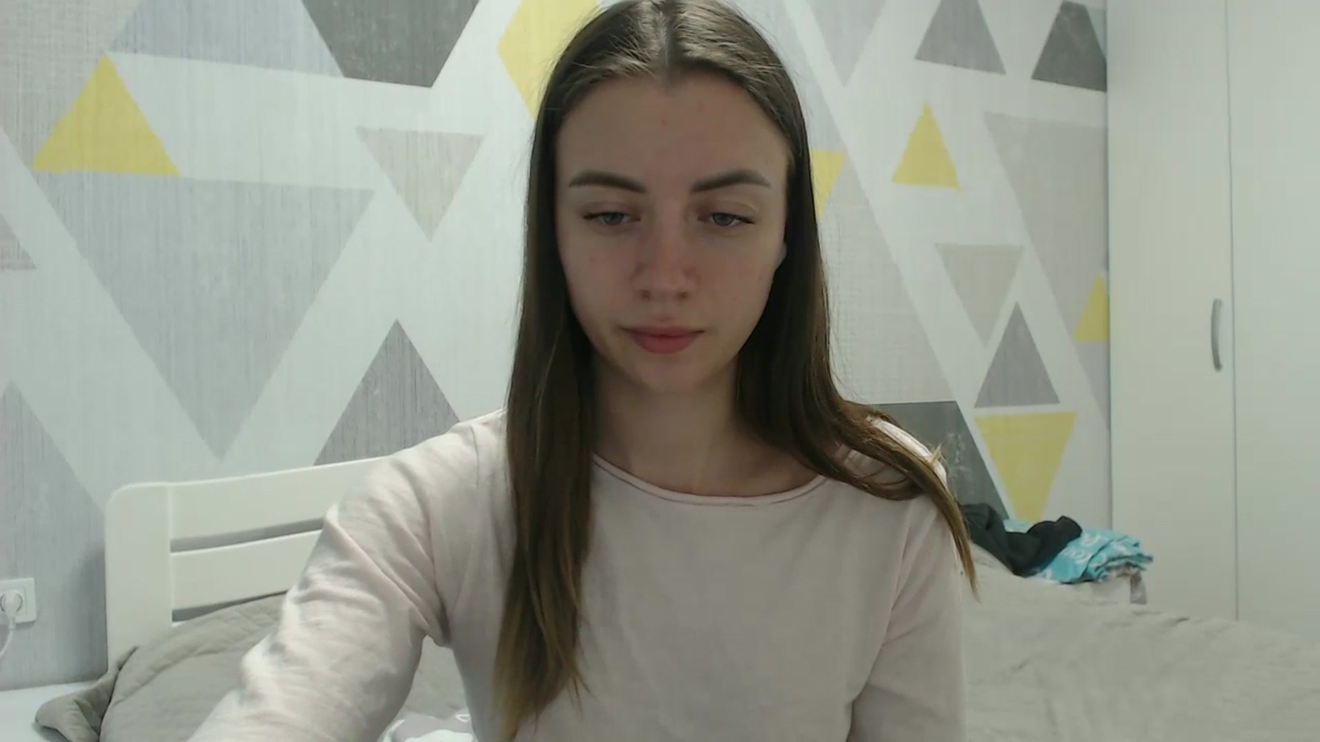 Gallery image thumbnail from Sulfate0's myfreecams stream on, 04/01/2026, 13:04 image 13 of 20