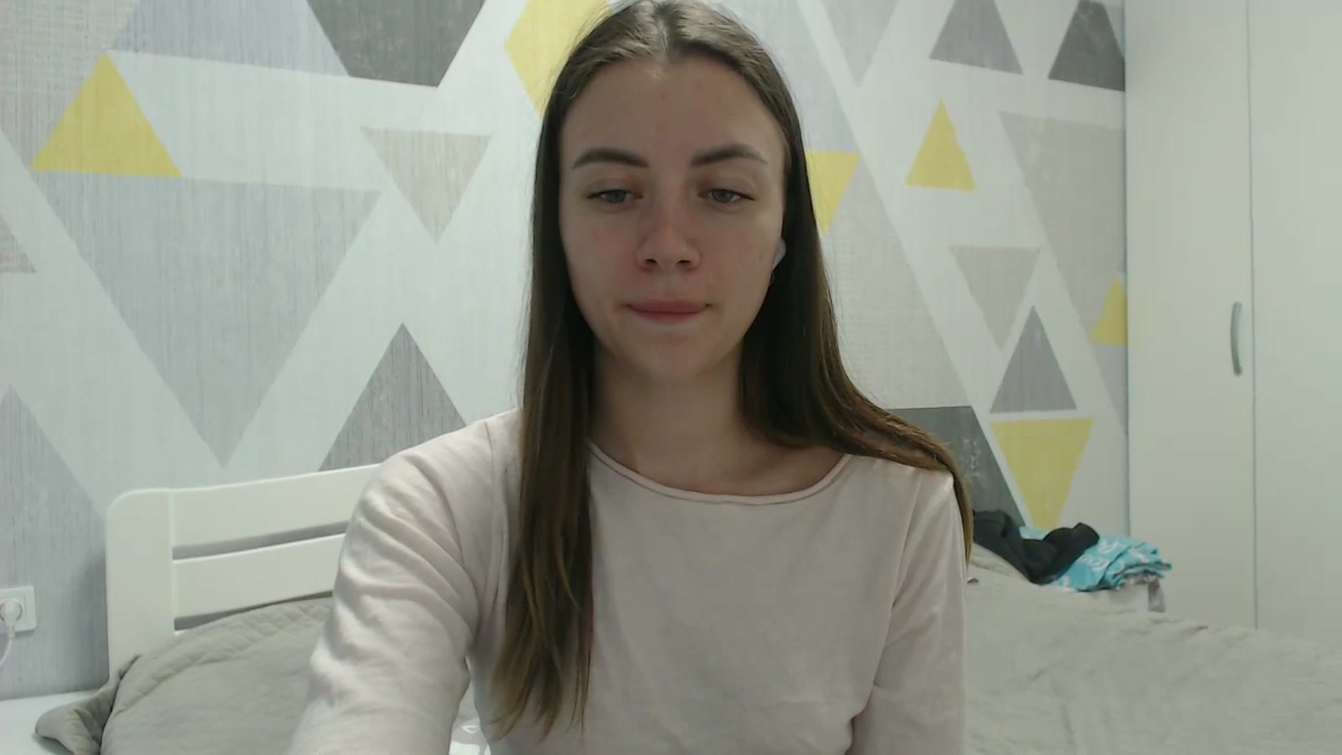 Gallery image thumbnail from Sulfate0's myfreecams stream on, 04/01/2026, 13:04 image 10 of 20