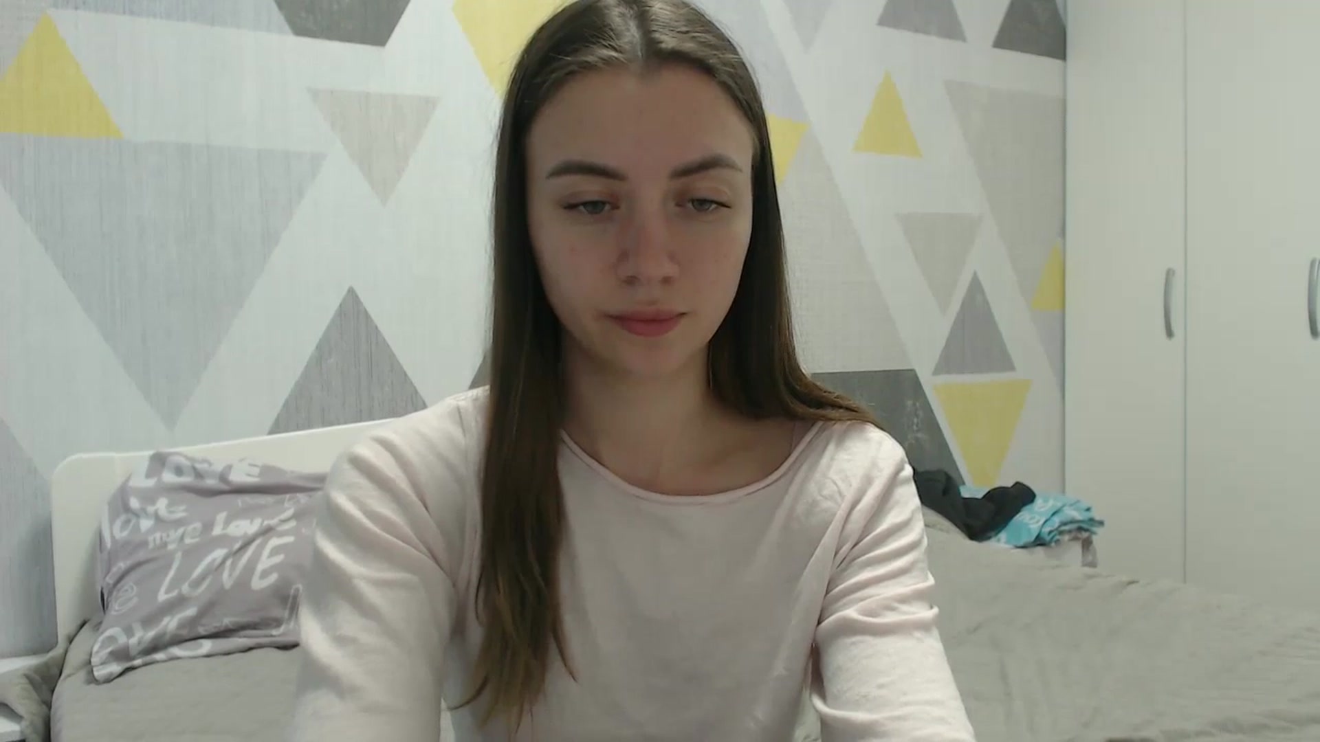 Gallery image thumbnail from Sulfate0's myfreecams stream on, 04/01/2026, 13:04 image 6 of 20