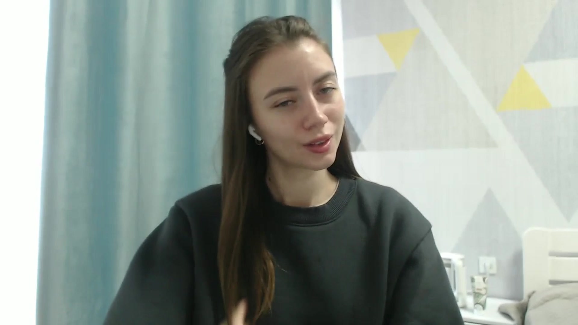 Gallery image thumbnail from Sulfate0's myfreecams stream on, 04/02/2026, 07:46 image 4 of 20
