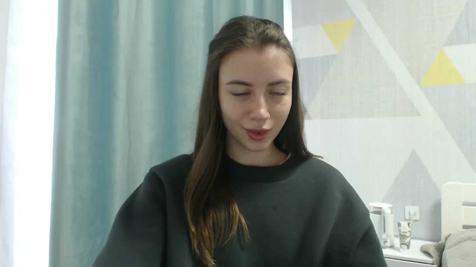 Gallery image thumbnail from Sulfate0's myfreecams stream on, 04/02/2026, 07:46 image 15 of 20
