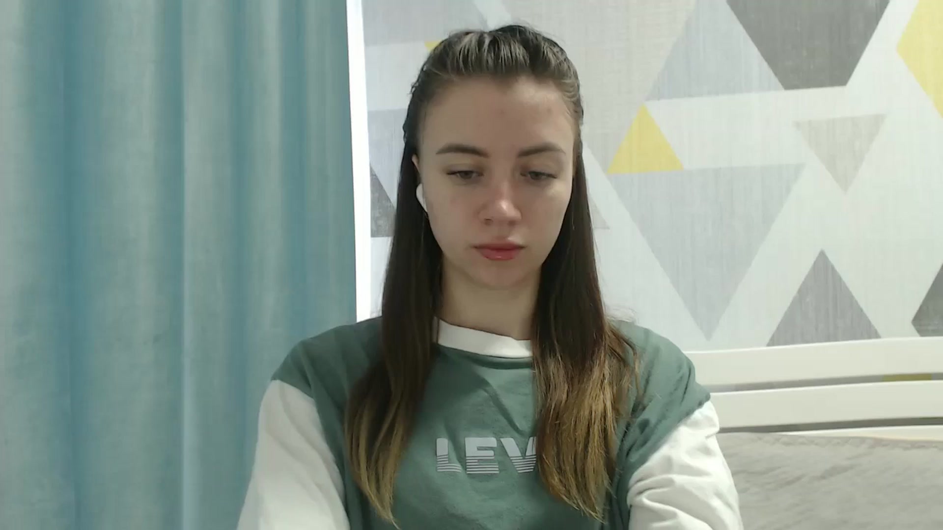 Gallery image thumbnail from Sulfate0's myfreecams stream on, 04/03/2026, 07:27 image 2 of 20
