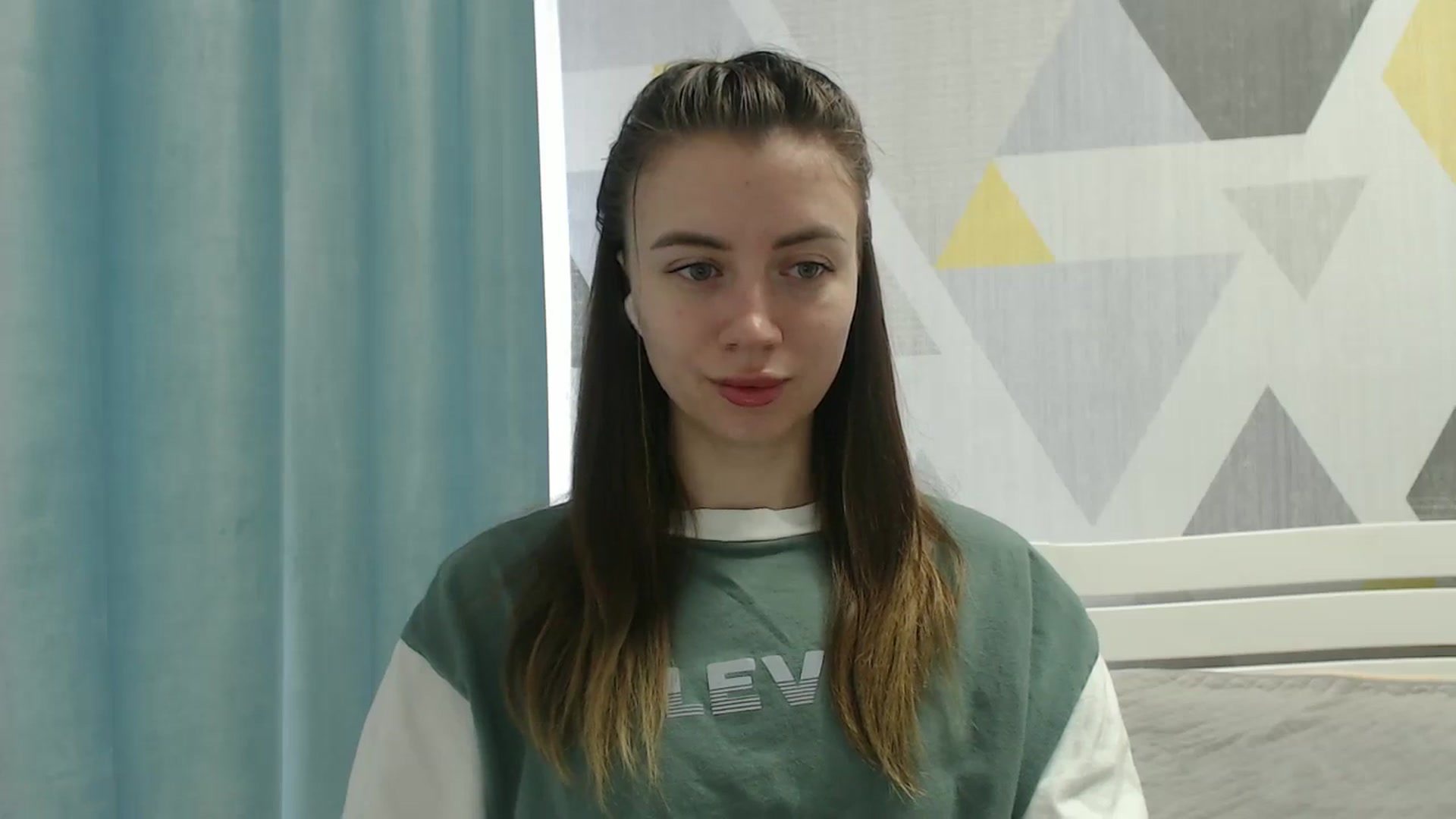 Gallery image thumbnail from Sulfate0's myfreecams stream on, 04/03/2026, 07:27 image 13 of 20