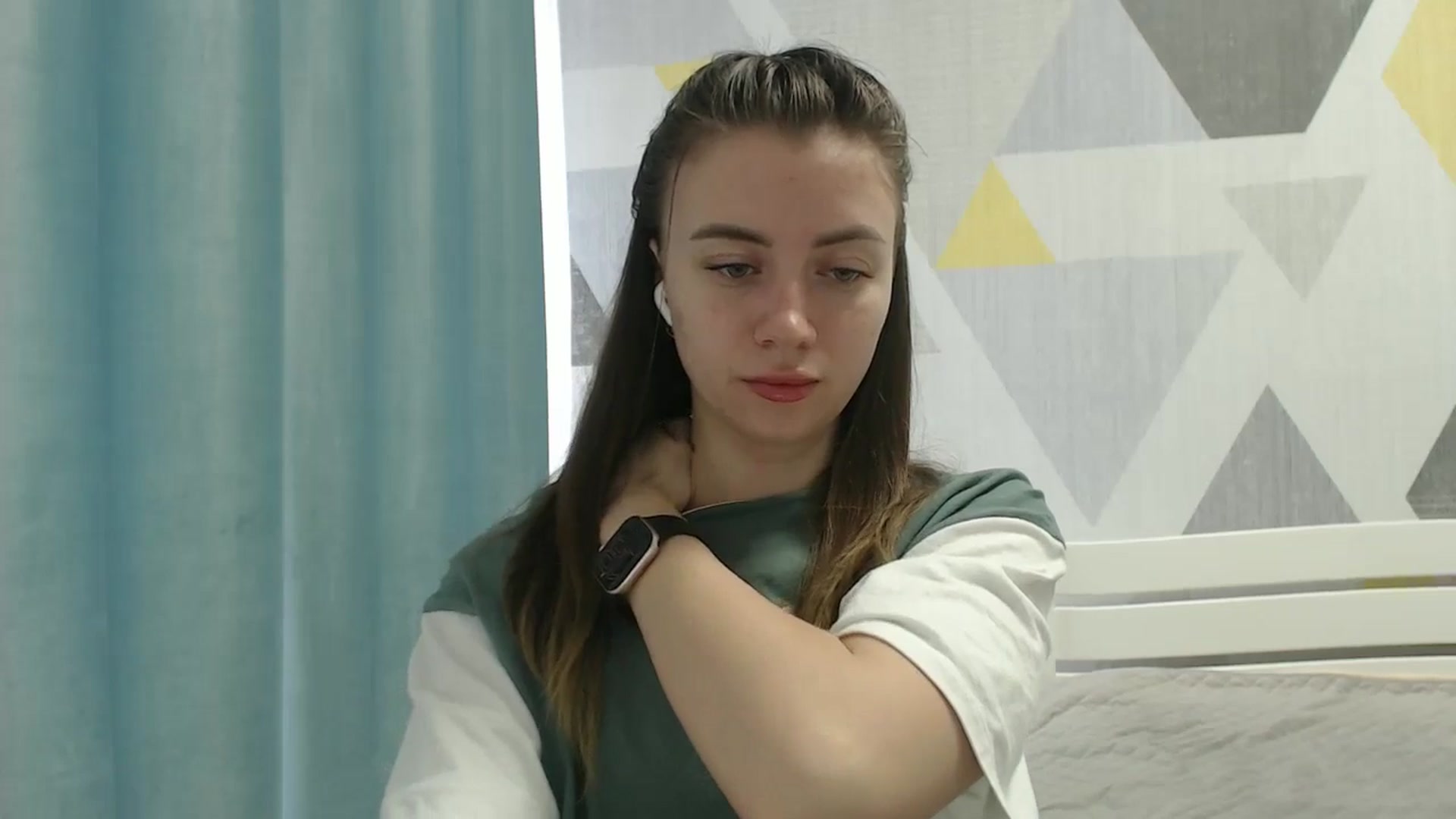 Gallery image thumbnail from Sulfate0's myfreecams stream on, 04/03/2026, 07:27 image 16 of 20