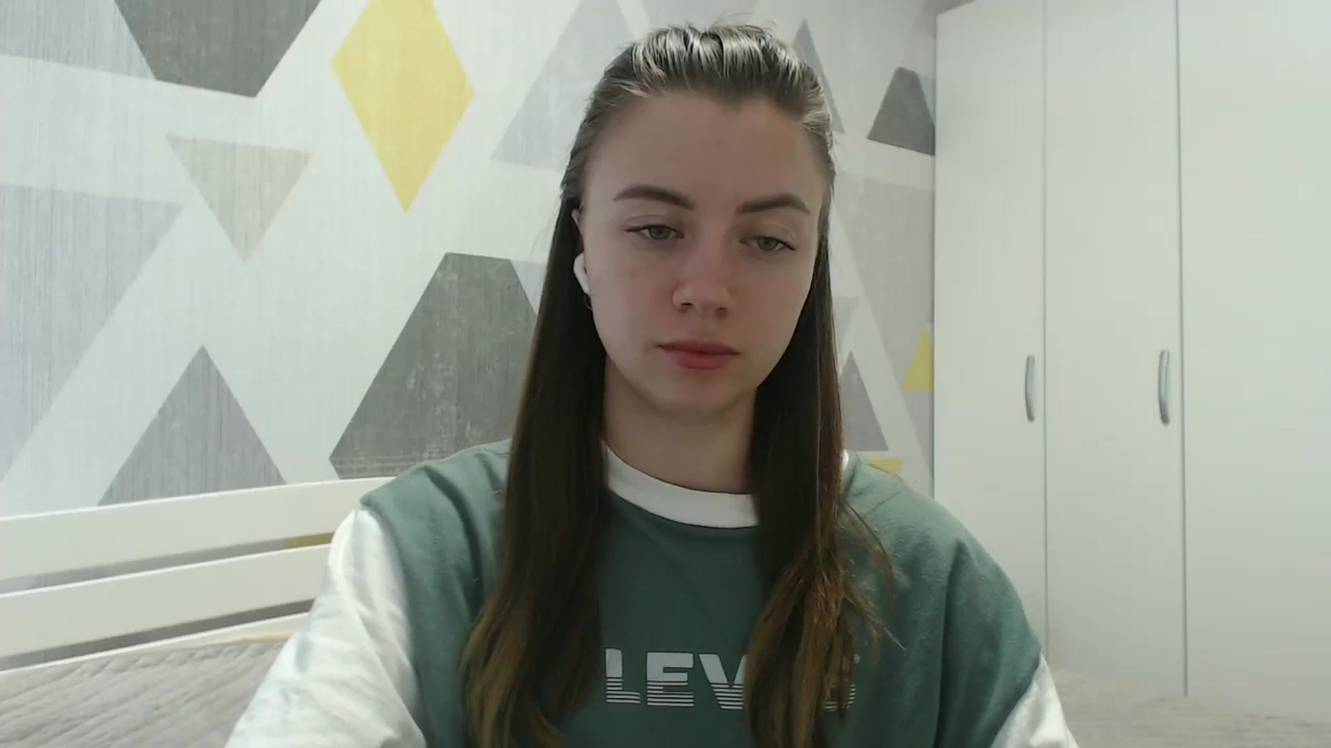 Gallery image thumbnail from Sulfate0's myfreecams stream on, 04/03/2026, 09:38 image 2 of 20