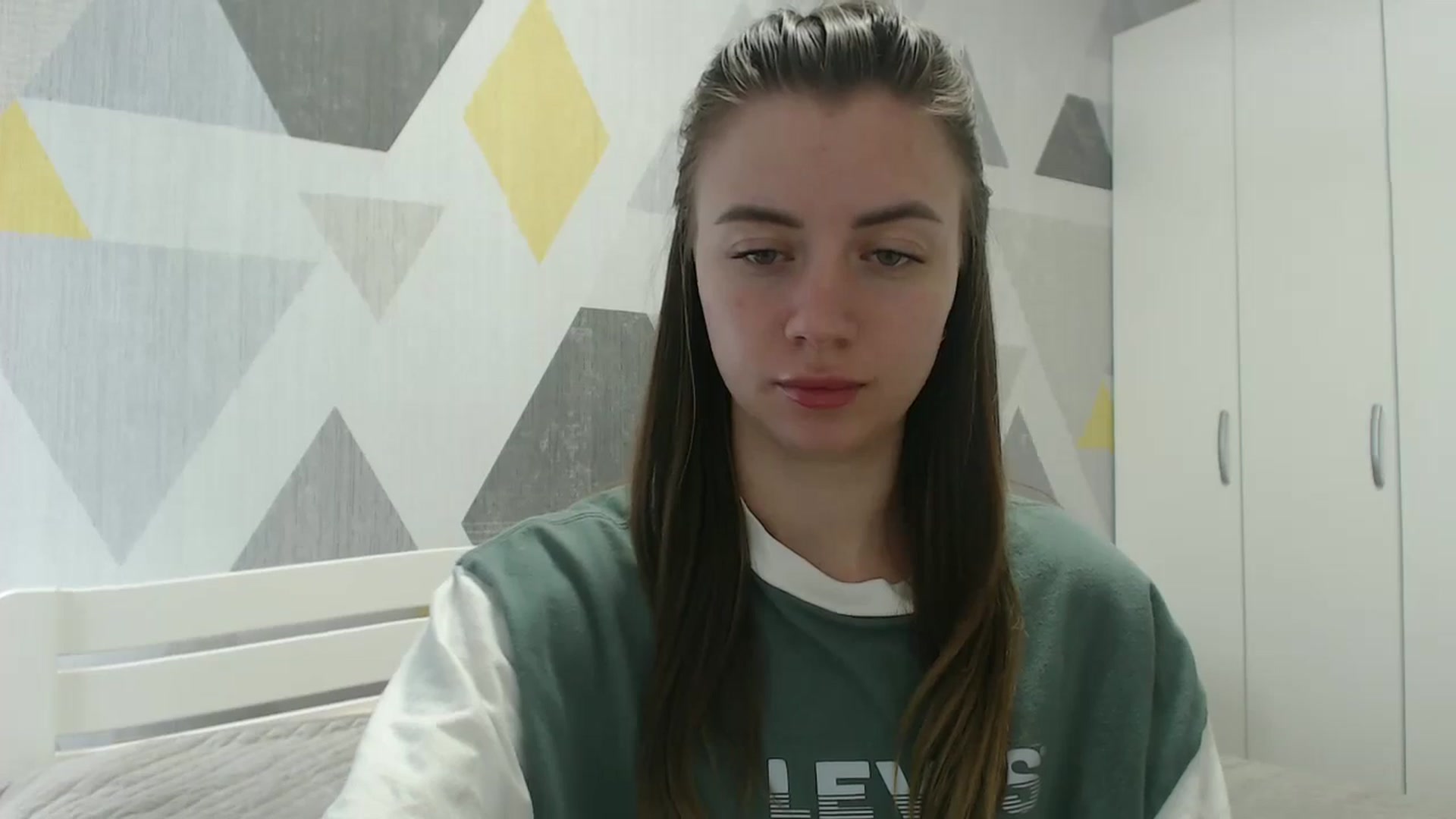 Gallery image thumbnail from Sulfate0's myfreecams stream on, 04/03/2026, 10:42 image 19 of 20