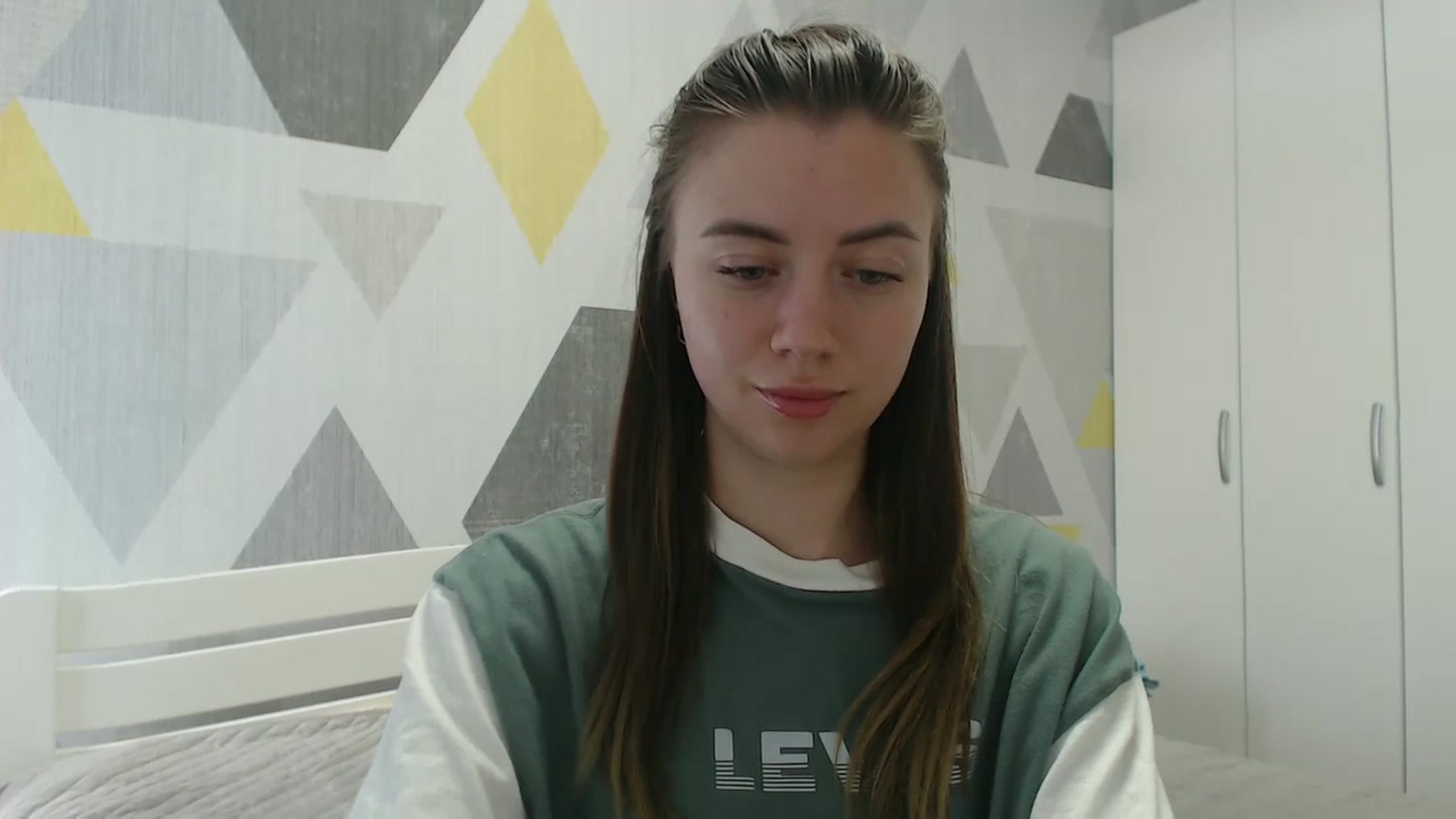 Gallery image thumbnail from Sulfate0's myfreecams stream on, 04/03/2026, 11:01 image 13 of 20
