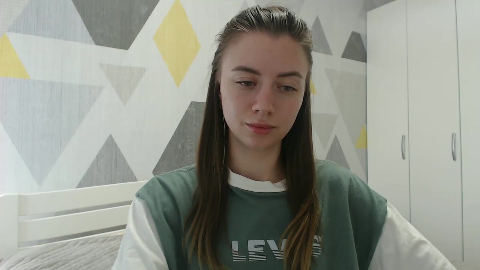 Gallery image thumbnail from Sulfate0's myfreecams stream on, 04/03/2026, 11:01 image 17 of 20