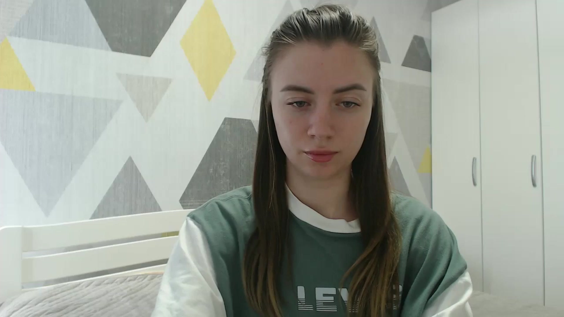 Gallery image thumbnail from Sulfate0's myfreecams stream on, 04/03/2026, 11:01 image 1 of 20
