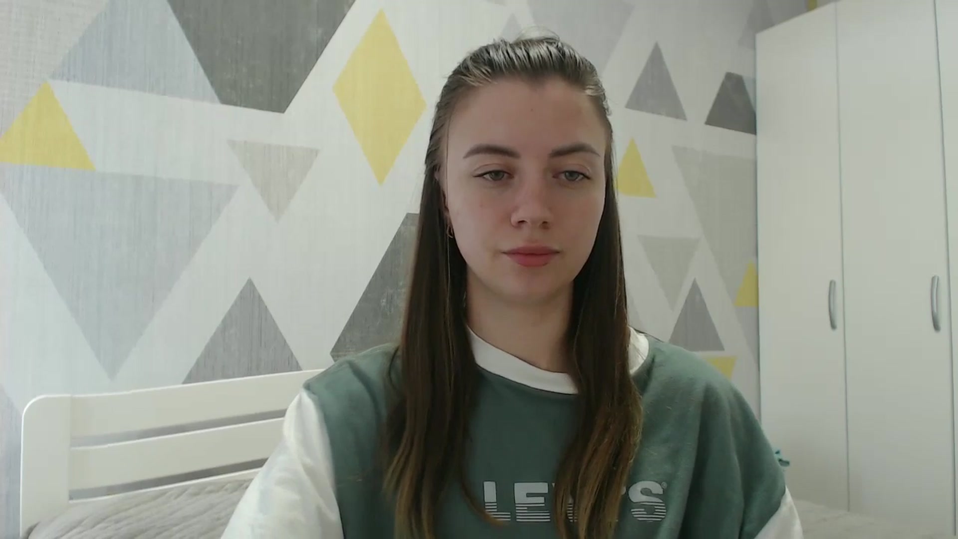 Gallery image thumbnail from Sulfate0's myfreecams stream on, 04/03/2026, 11:47 image 19 of 20