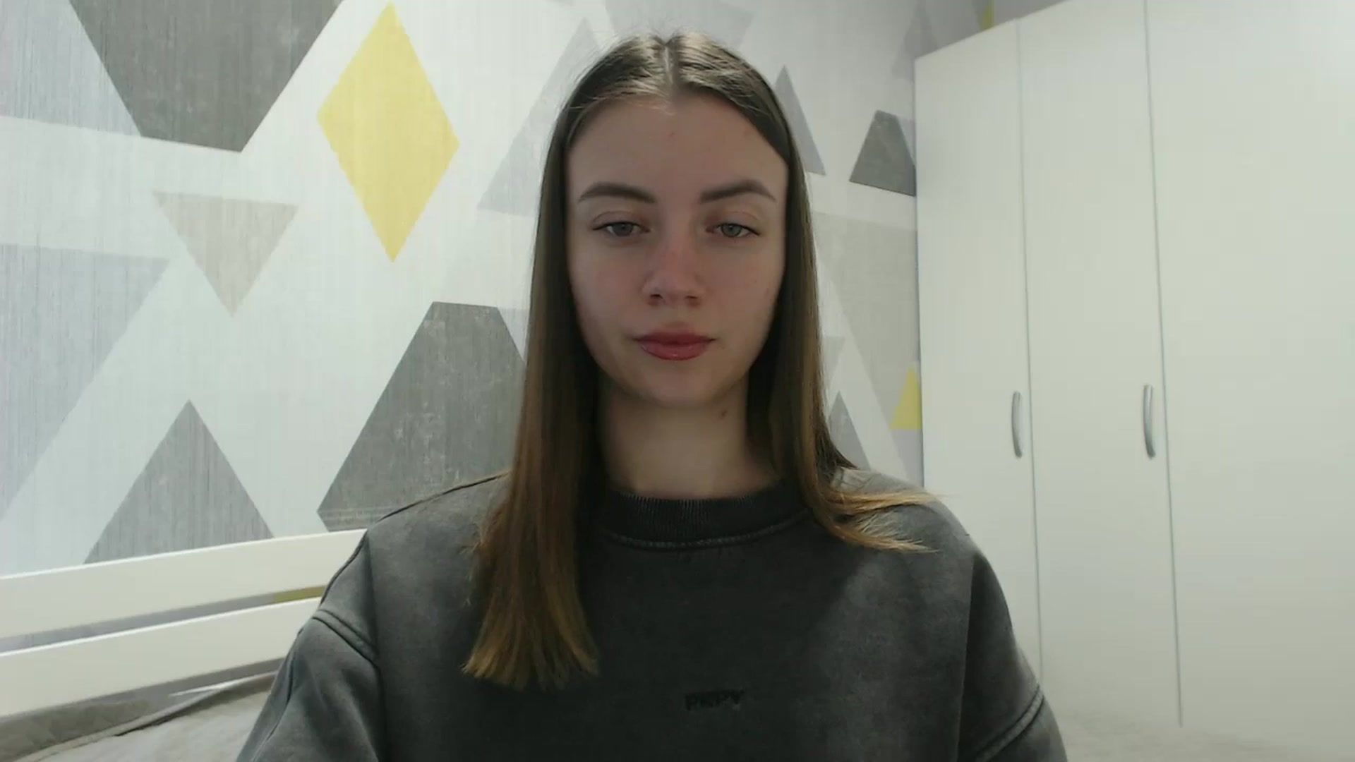 Gallery image thumbnail from Sulfate0's myfreecams stream on, 04/07/2026, 08:03 image 16 of 20