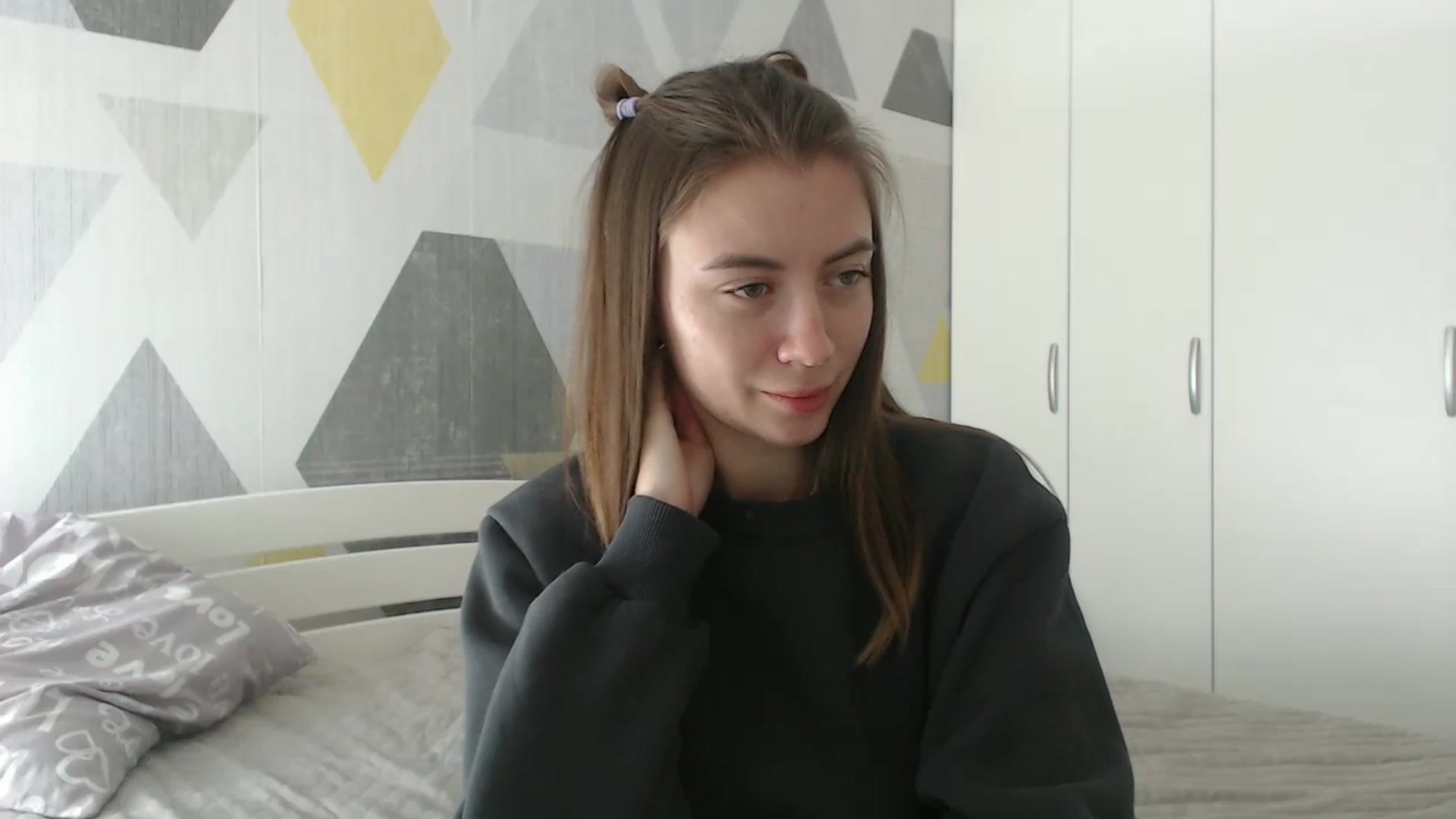 Gallery image thumbnail from Sulfate0's myfreecams stream on, 04/08/2026, 09:48 image 16 of 20