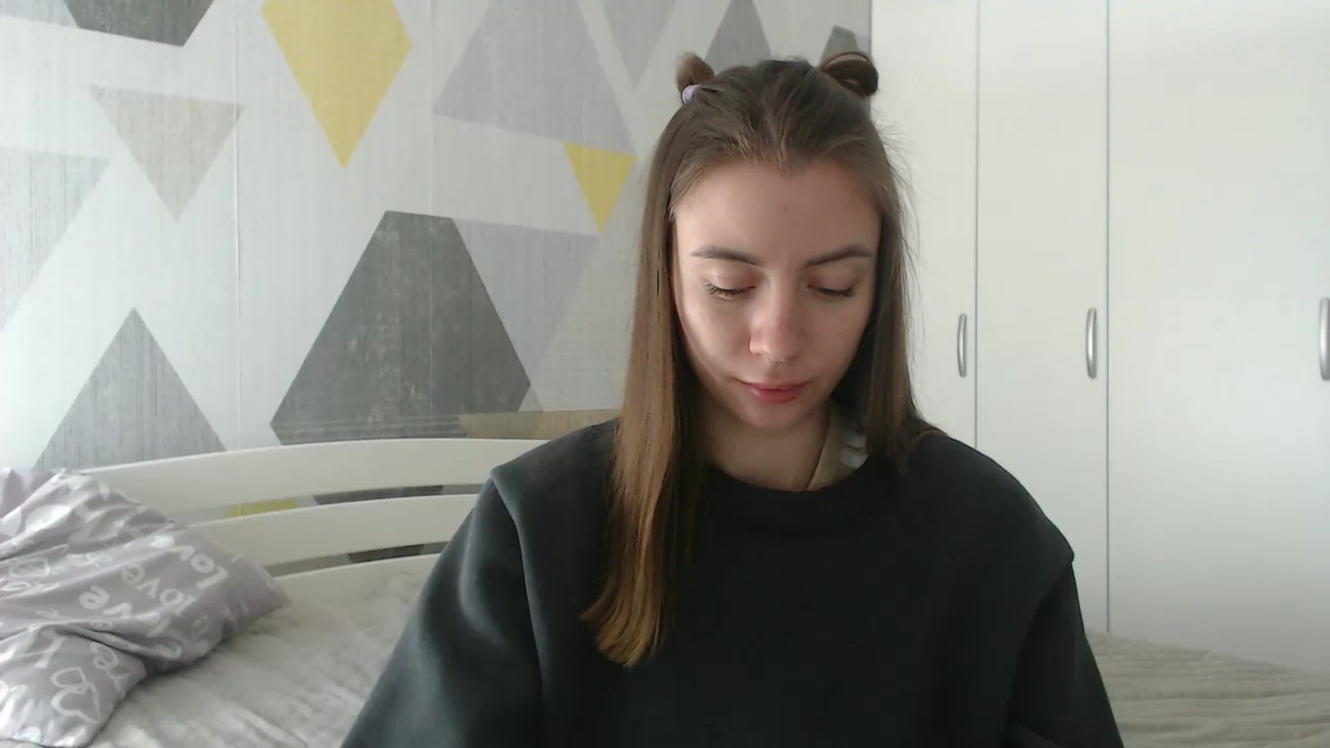 Gallery image thumbnail from Sulfate0's myfreecams stream on, 04/08/2026, 09:48 image 14 of 20