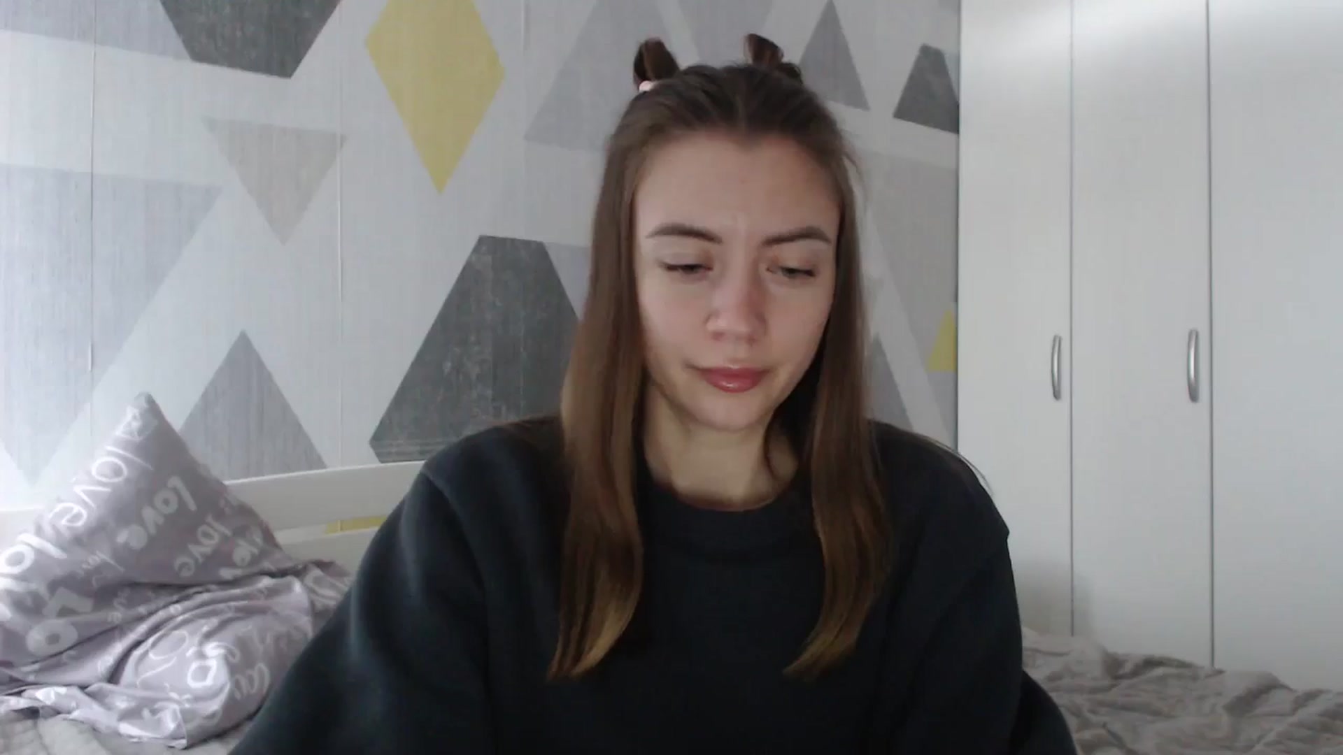 Gallery image thumbnail from Sulfate0's myfreecams stream on, 04/09/2026, 08:06 image 10 of 20