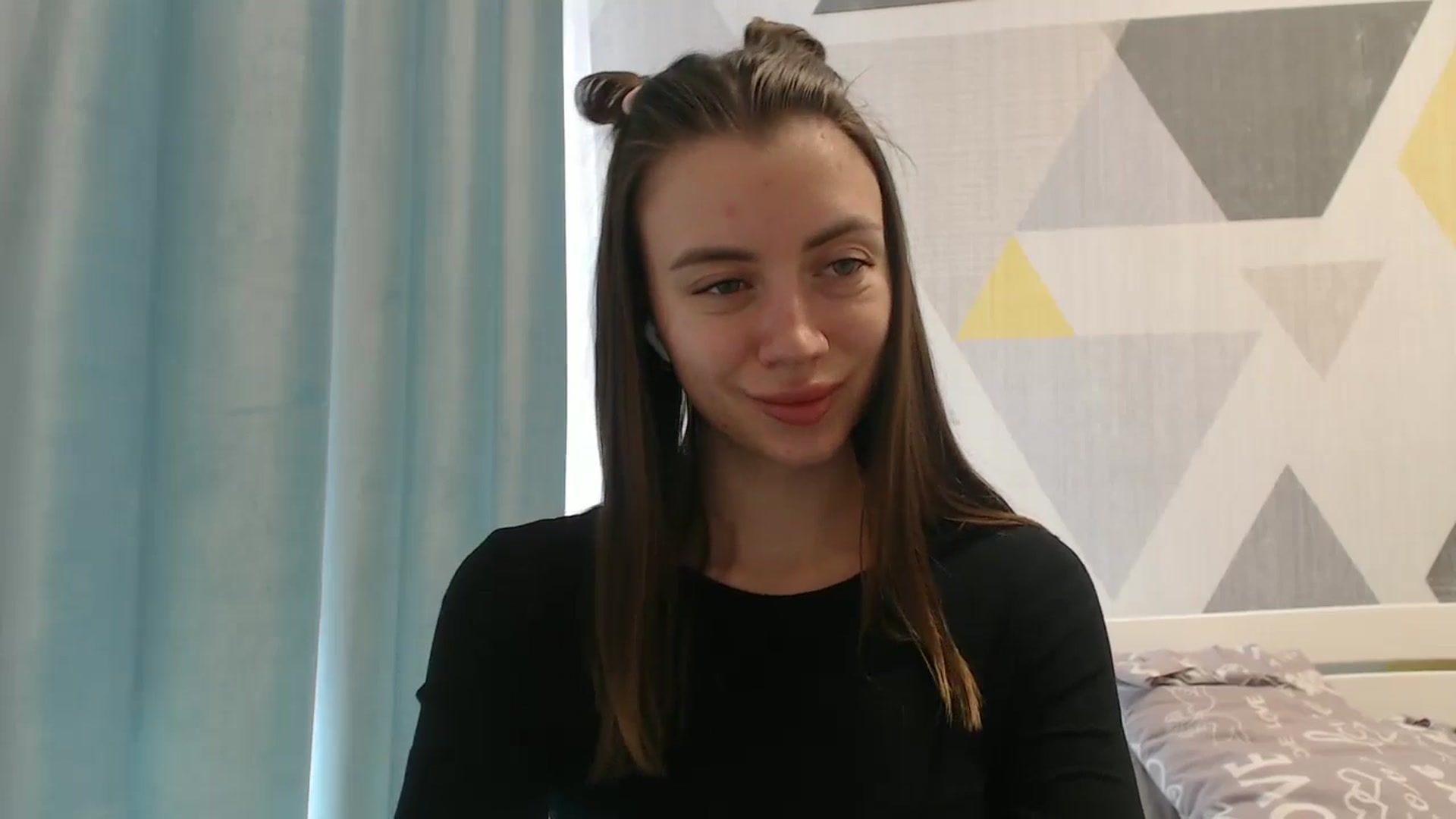 Gallery image thumbnail from Sulfate0's myfreecams stream on, 04/14/2026, 09:51 image 15 of 20