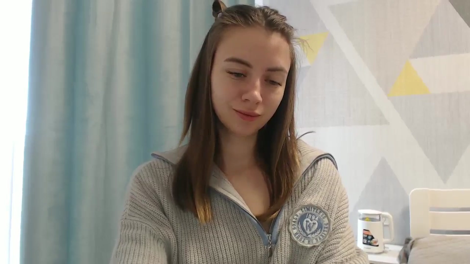 Gallery image thumbnail from Sulfate0's myfreecams stream on, 04/16/2026, 08:56 image 15 of 20