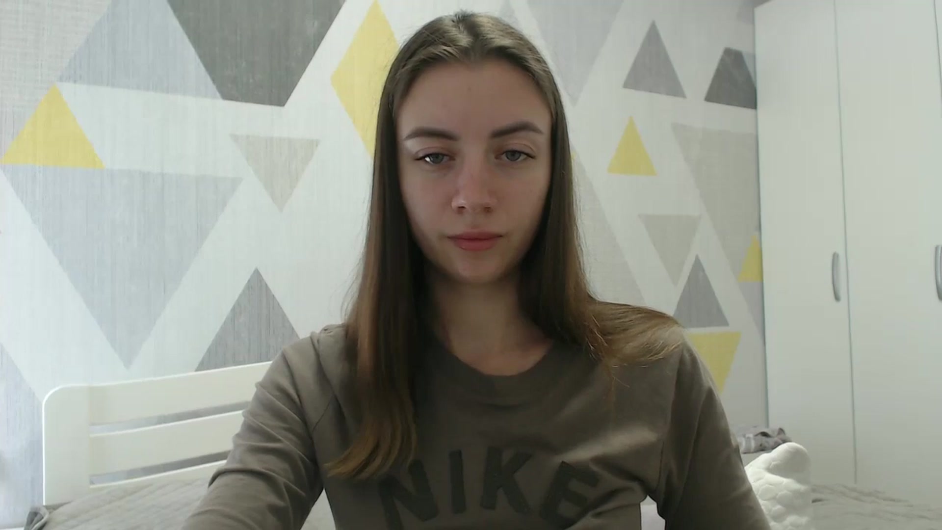 Gallery image thumbnail from Sulfate0's myfreecams stream on, 04/17/2026, 09:57 image 8 of 20
