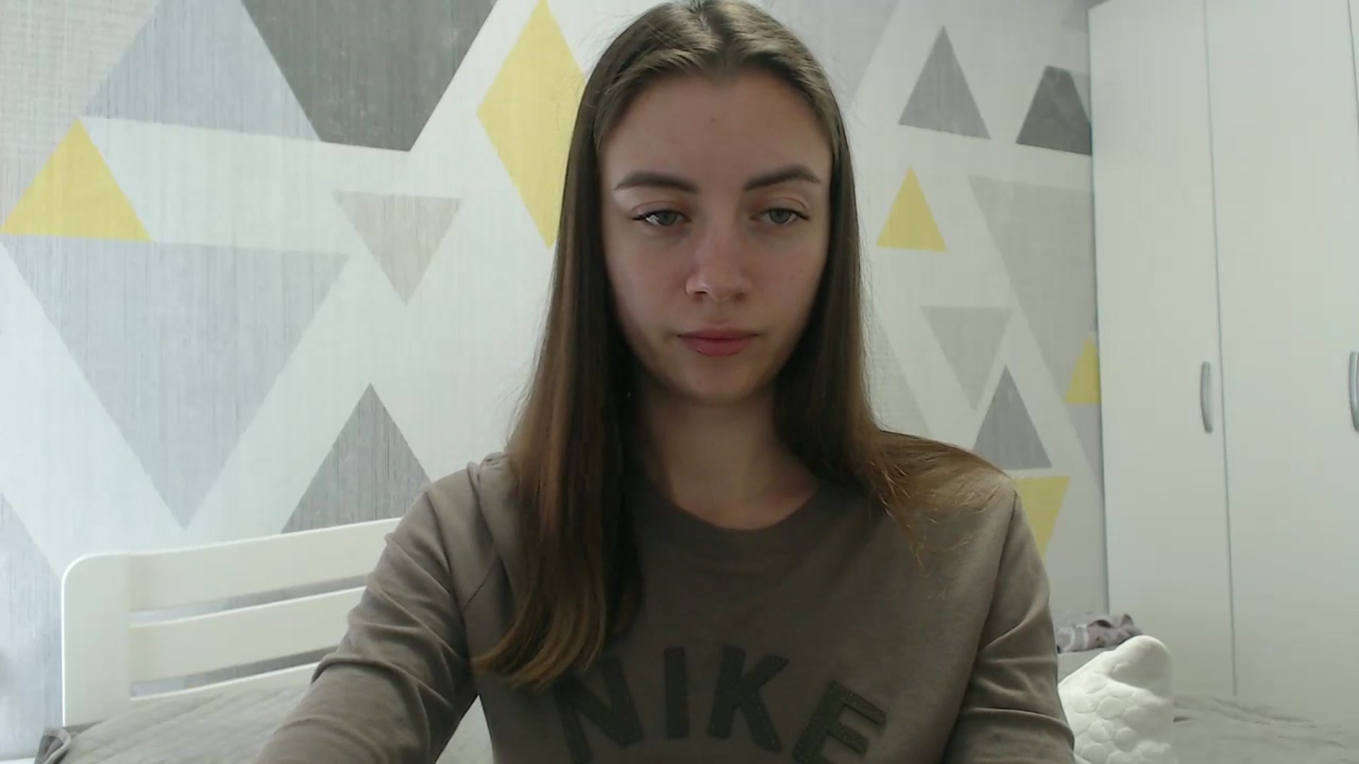 Gallery image thumbnail from Sulfate0's myfreecams stream on, 04/17/2026, 09:57 image 7 of 20