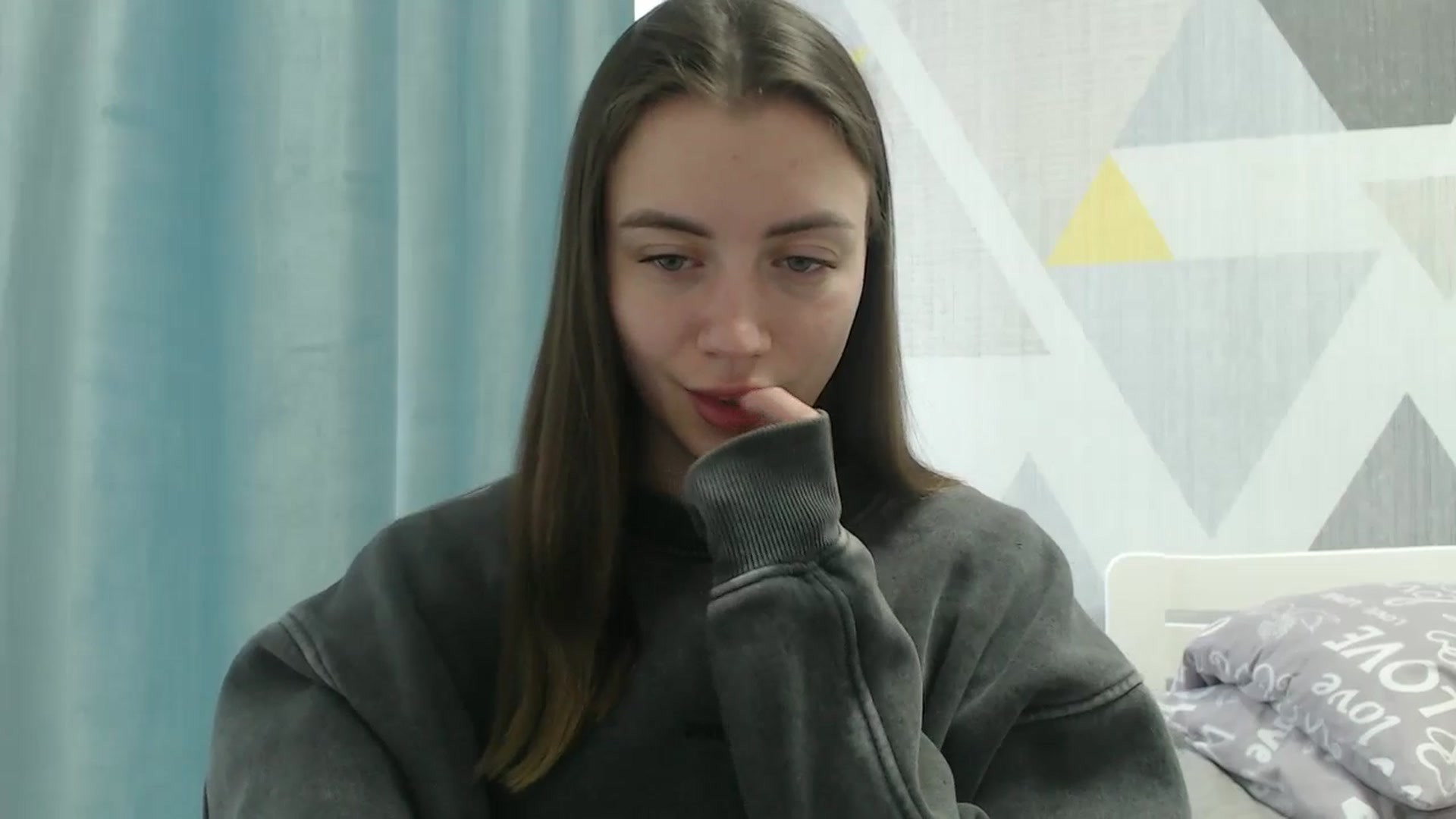 Gallery image thumbnail from Sulfate0's myfreecams stream on, 04/22/2026, 10:34 image 15 of 20