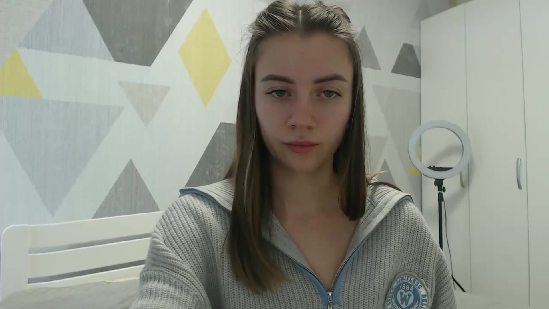 Gallery image thumbnail from Sulfate0's myfreecams stream on, 04/23/2026, 08:00 image 6 of 20