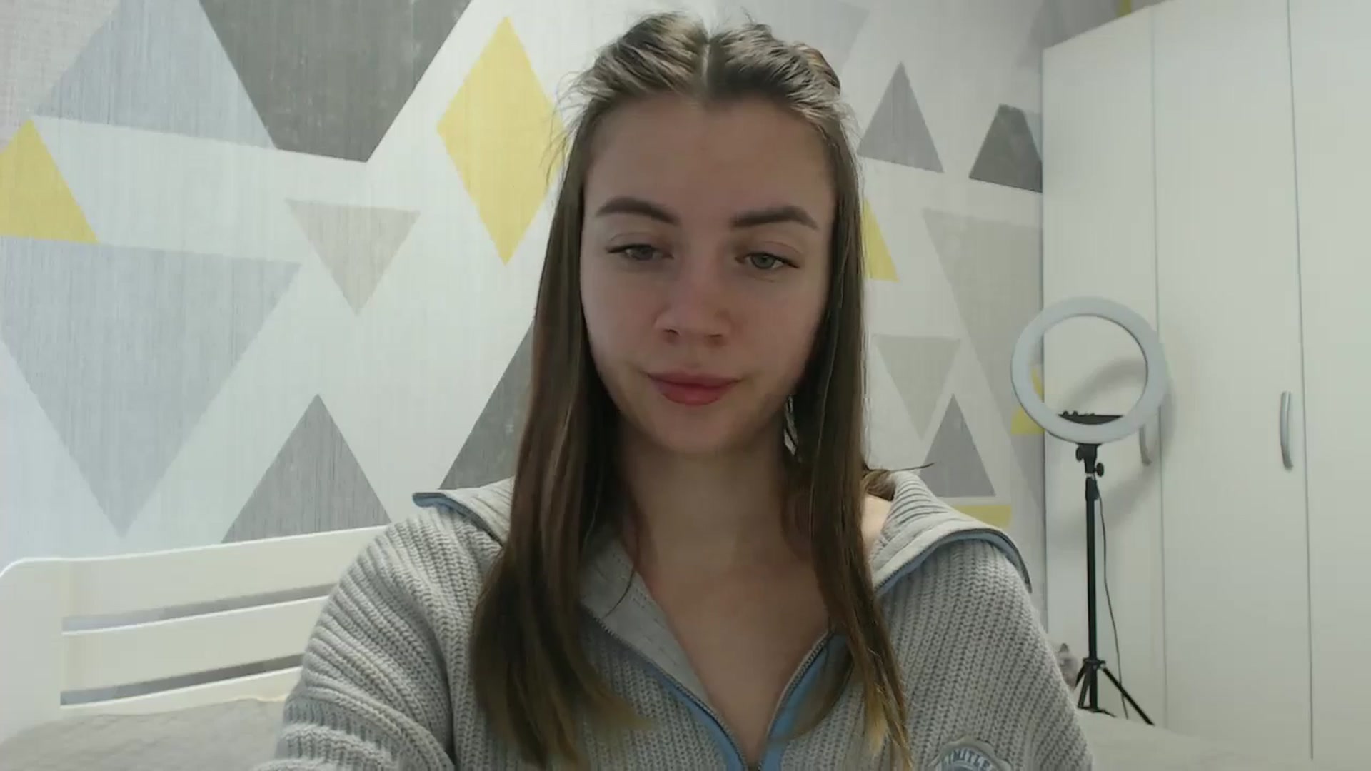 Gallery image thumbnail from Sulfate0's myfreecams stream on, 04/23/2026, 08:00 image 19 of 20