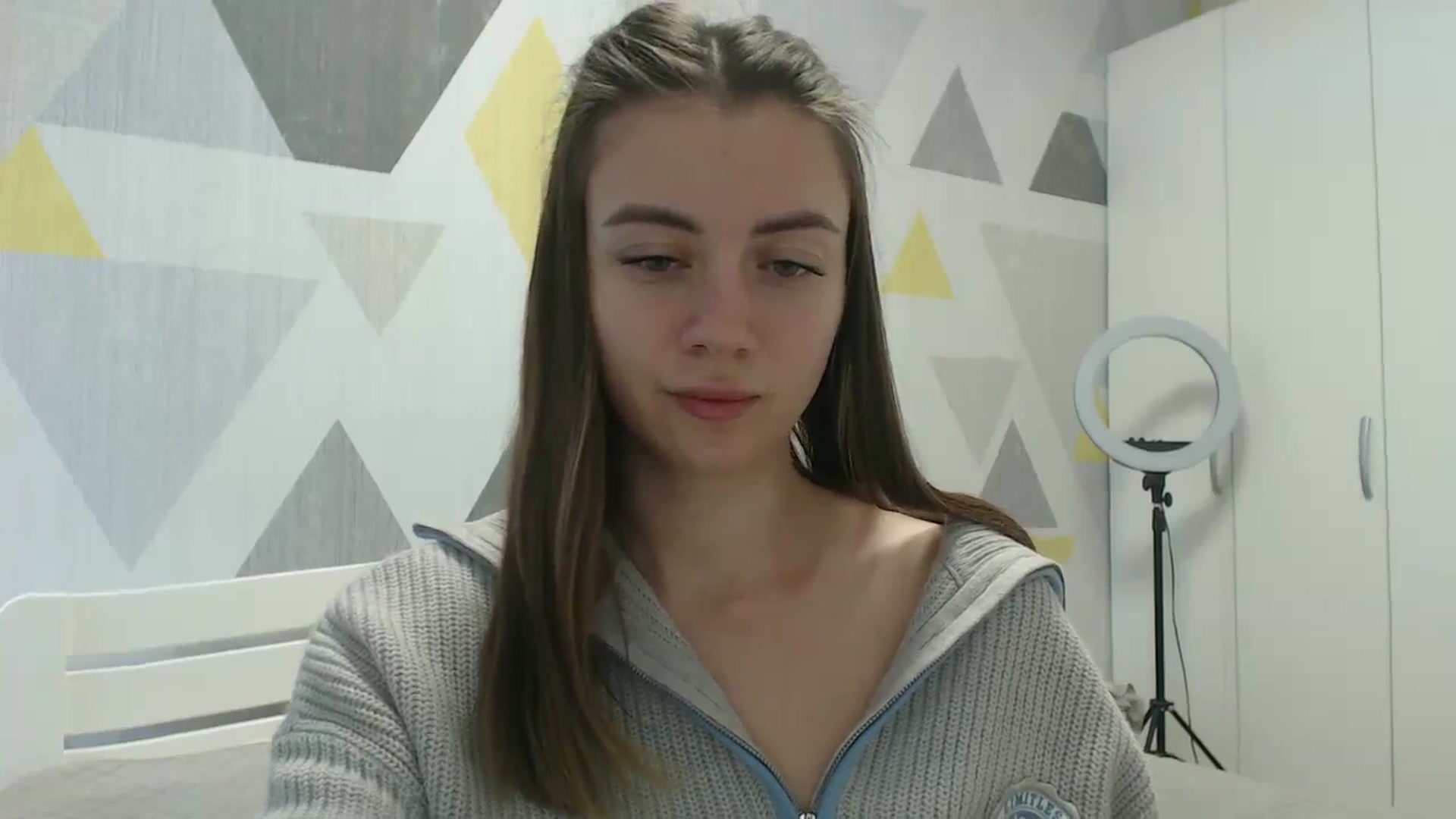 Gallery image thumbnail from Sulfate0's myfreecams stream on, 04/23/2026, 08:00 image 12 of 20