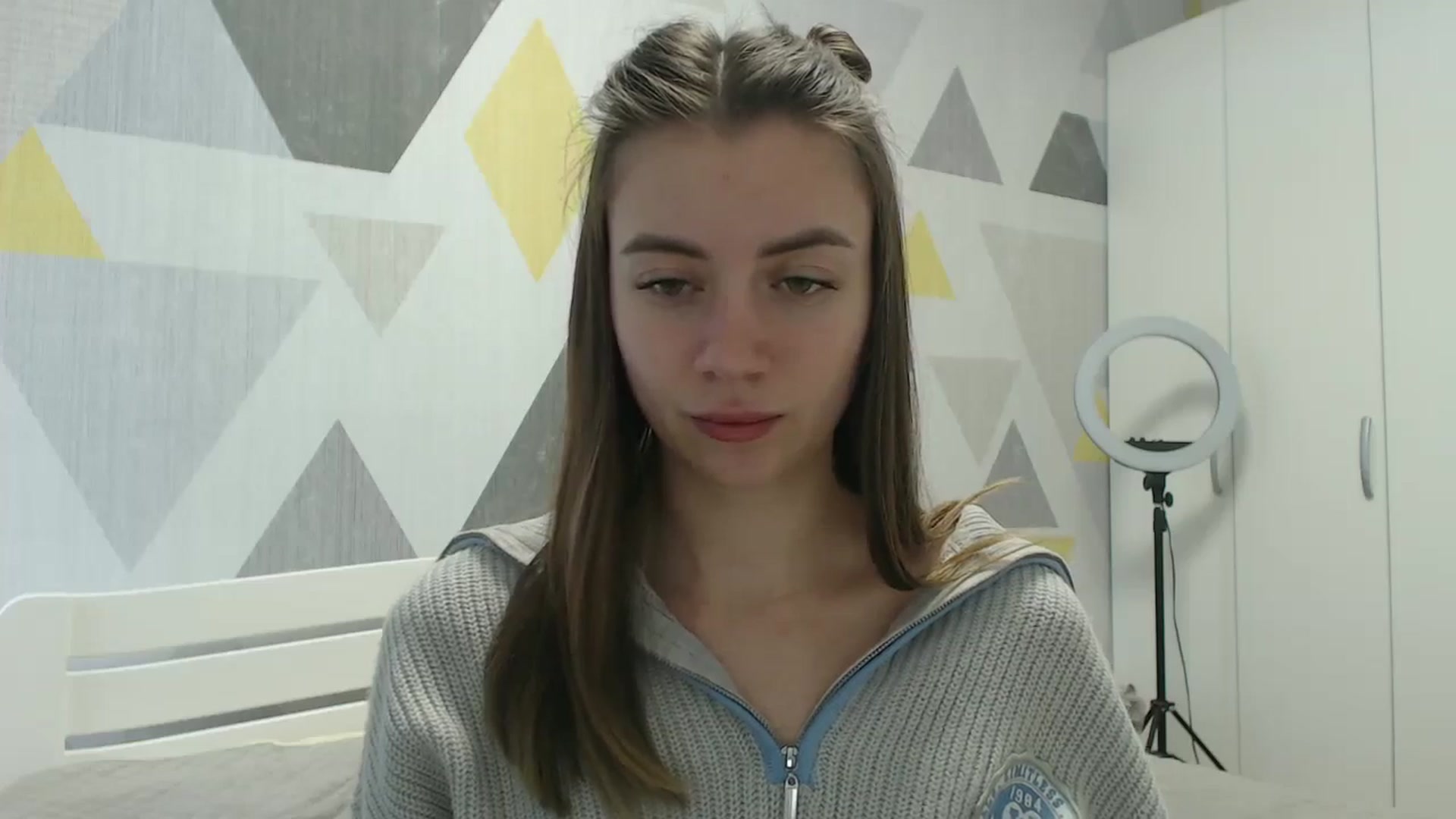 Gallery image thumbnail from Sulfate0's myfreecams stream on, 04/23/2026, 08:00 image 15 of 20