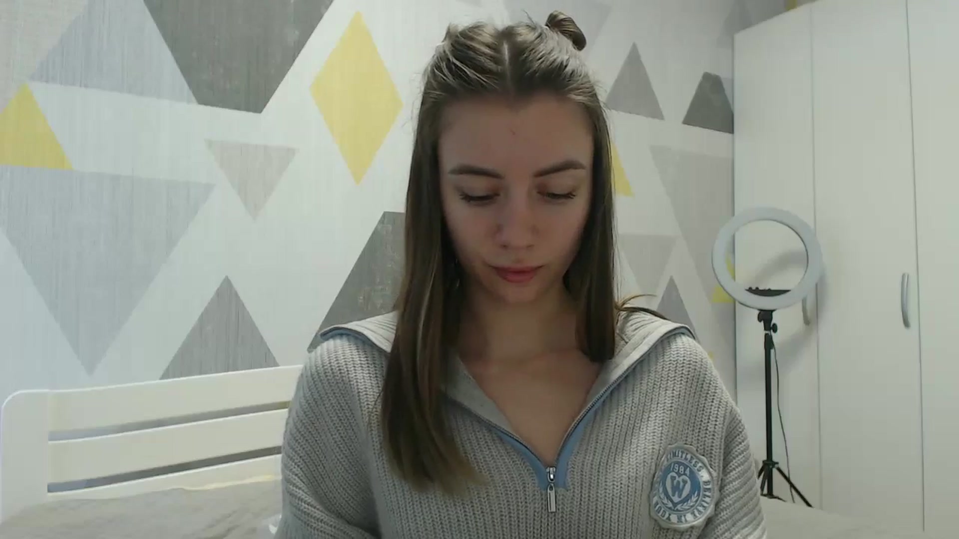 Gallery image thumbnail from Sulfate0's myfreecams stream on, 04/23/2026, 08:00 image 4 of 20
