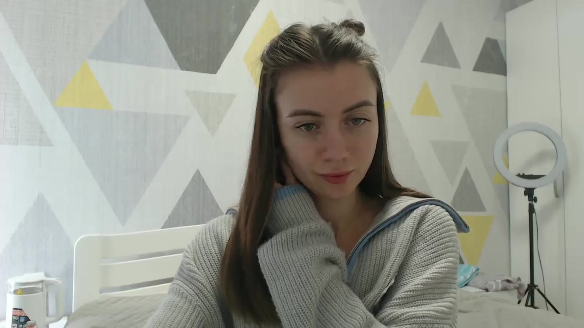 Gallery image thumbnail from Sulfate0's myfreecams stream on, 04/23/2026, 09:46 image 13 of 20