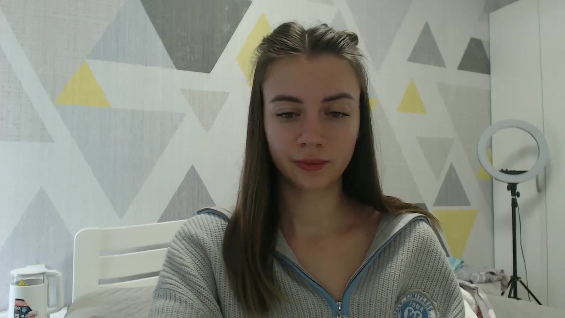 Gallery image thumbnail from Sulfate0's myfreecams stream on, 04/23/2026, 10:27 image 14 of 20