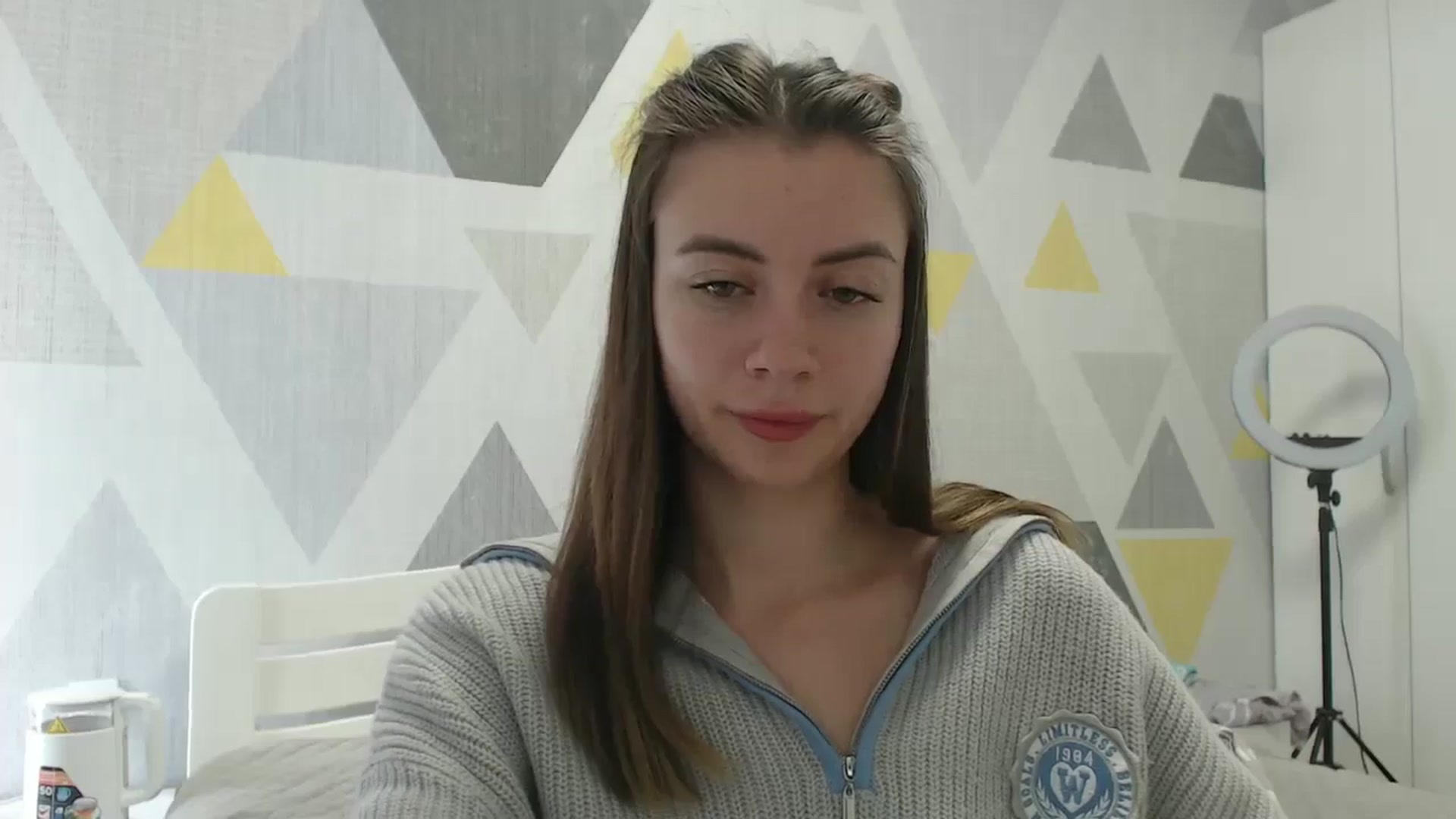 Gallery image thumbnail from Sulfate0's myfreecams stream on, 04/23/2026, 10:27 image 11 of 20