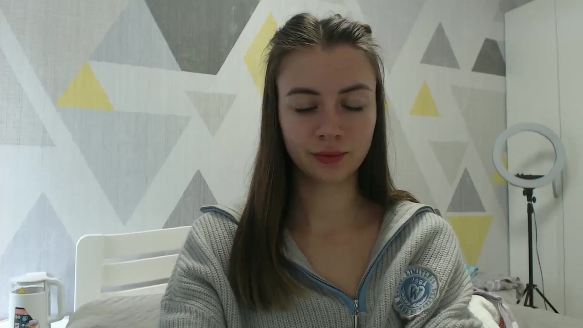 Gallery image thumbnail from Sulfate0's myfreecams stream on, 04/23/2026, 10:27 image 16 of 20