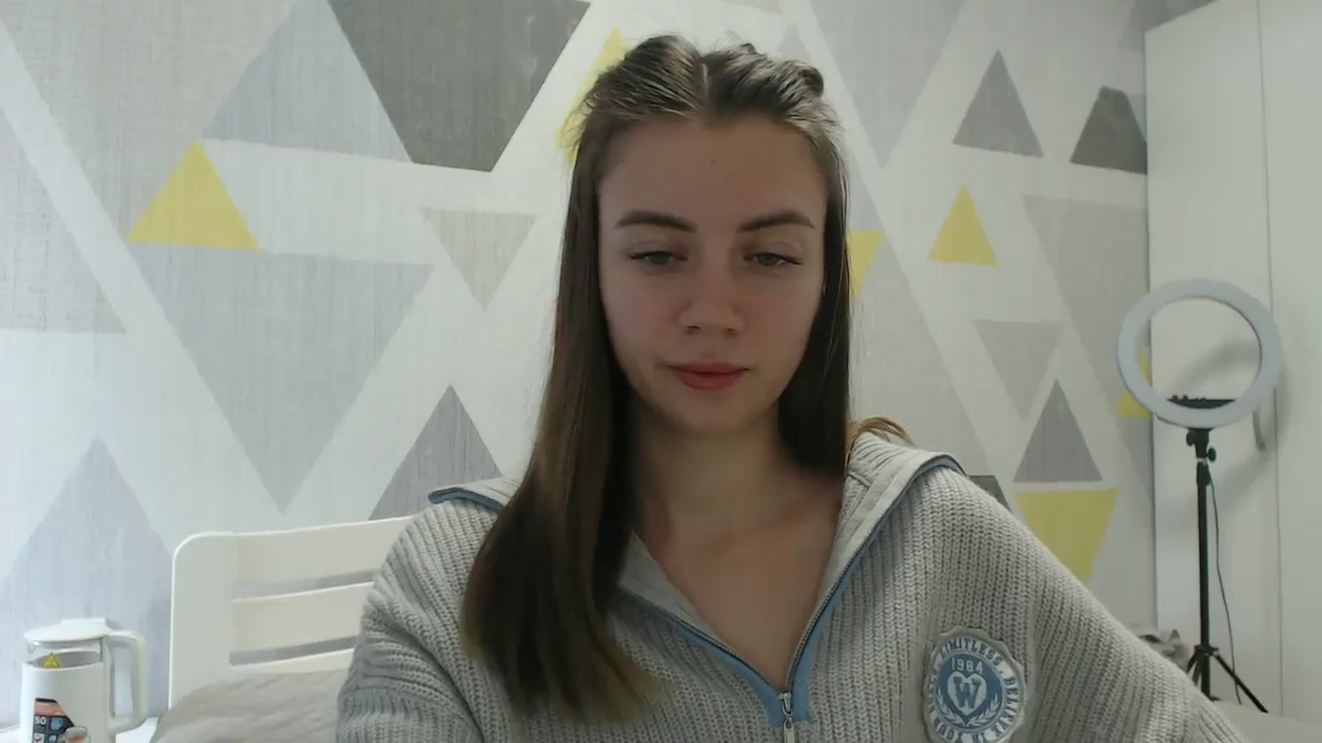 Gallery image thumbnail from Sulfate0's myfreecams stream on, 04/23/2026, 10:27 image 17 of 20