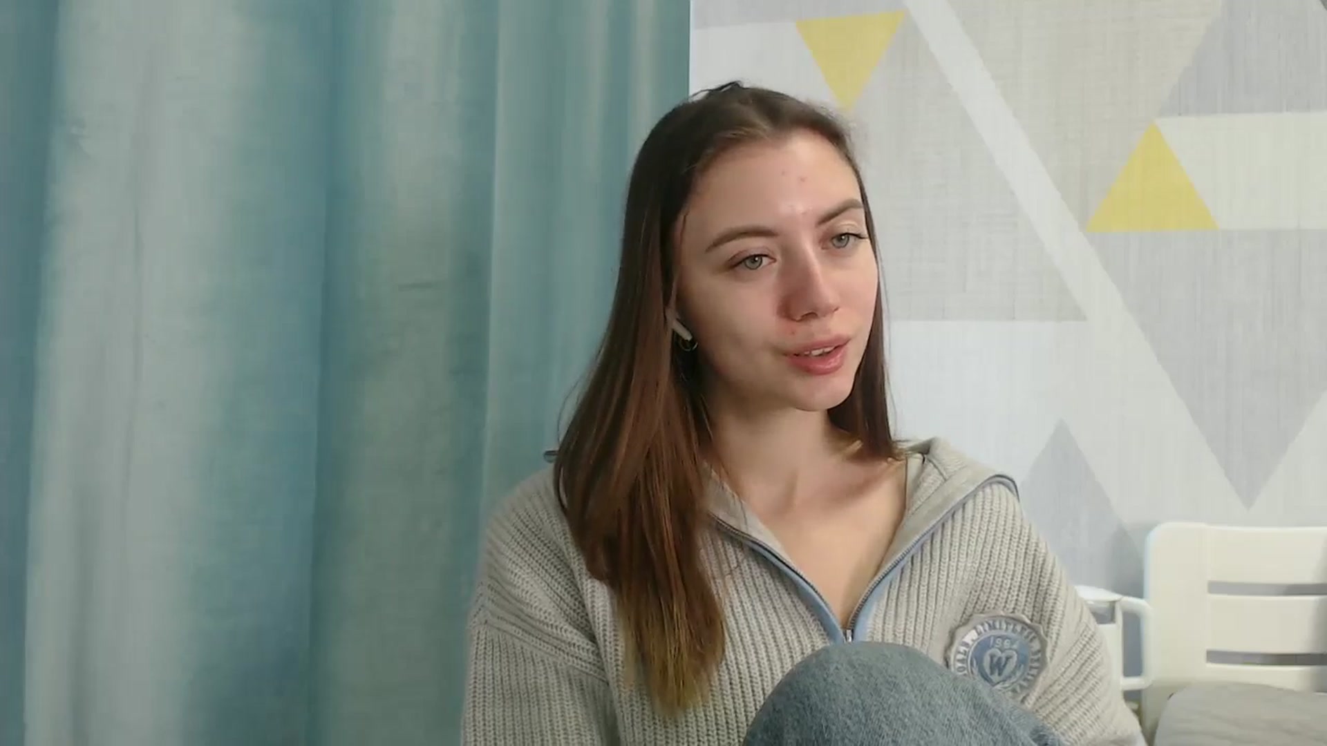 Gallery image thumbnail from Sulfate0's myfreecams stream on, 04/26/2026, 07:19 image 10 of 20