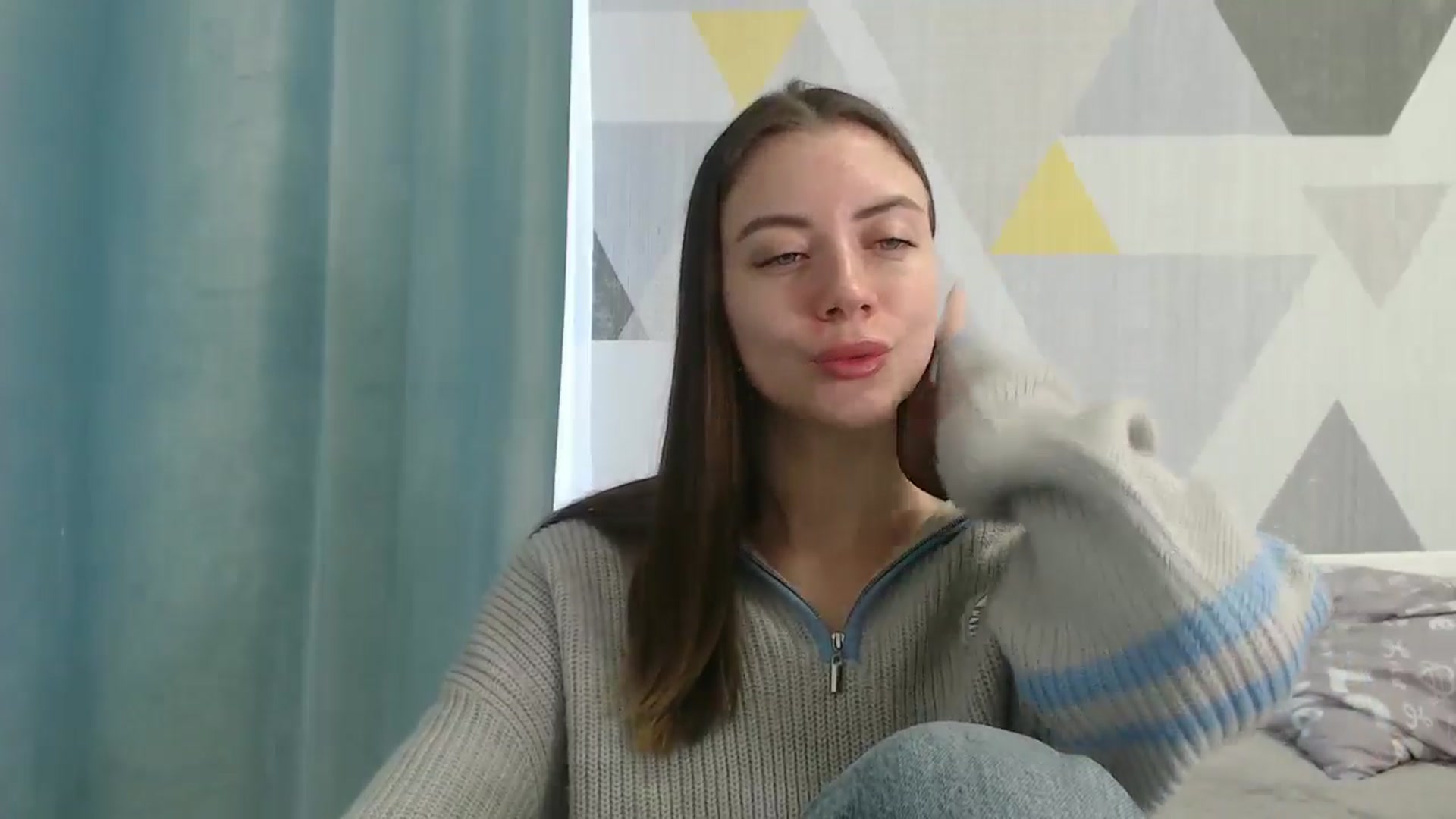 Gallery image thumbnail from Sulfate0's myfreecams stream on, 04/26/2026, 08:17 image 12 of 20