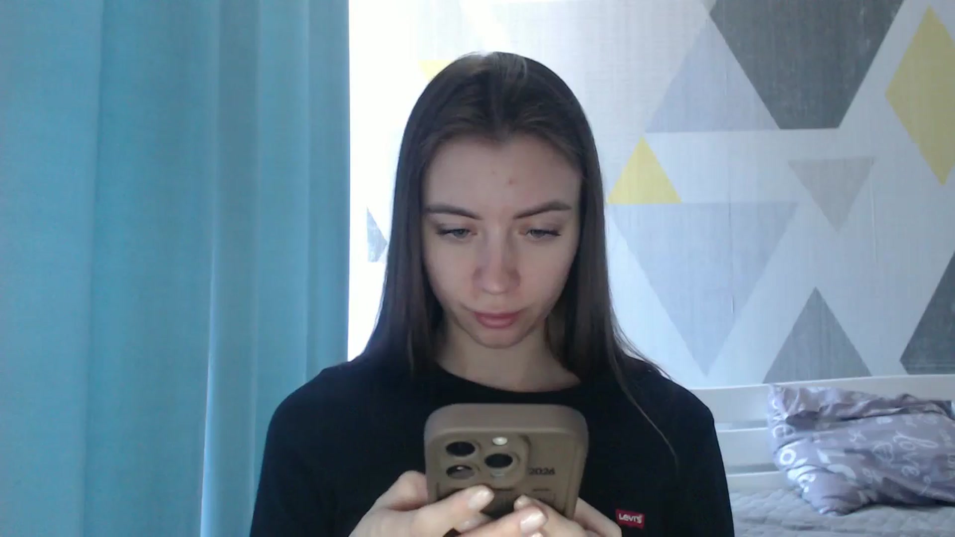 Gallery image thumbnail from Sulfate0's myfreecams stream on, 04/27/2026, 08:30 image 4 of 20