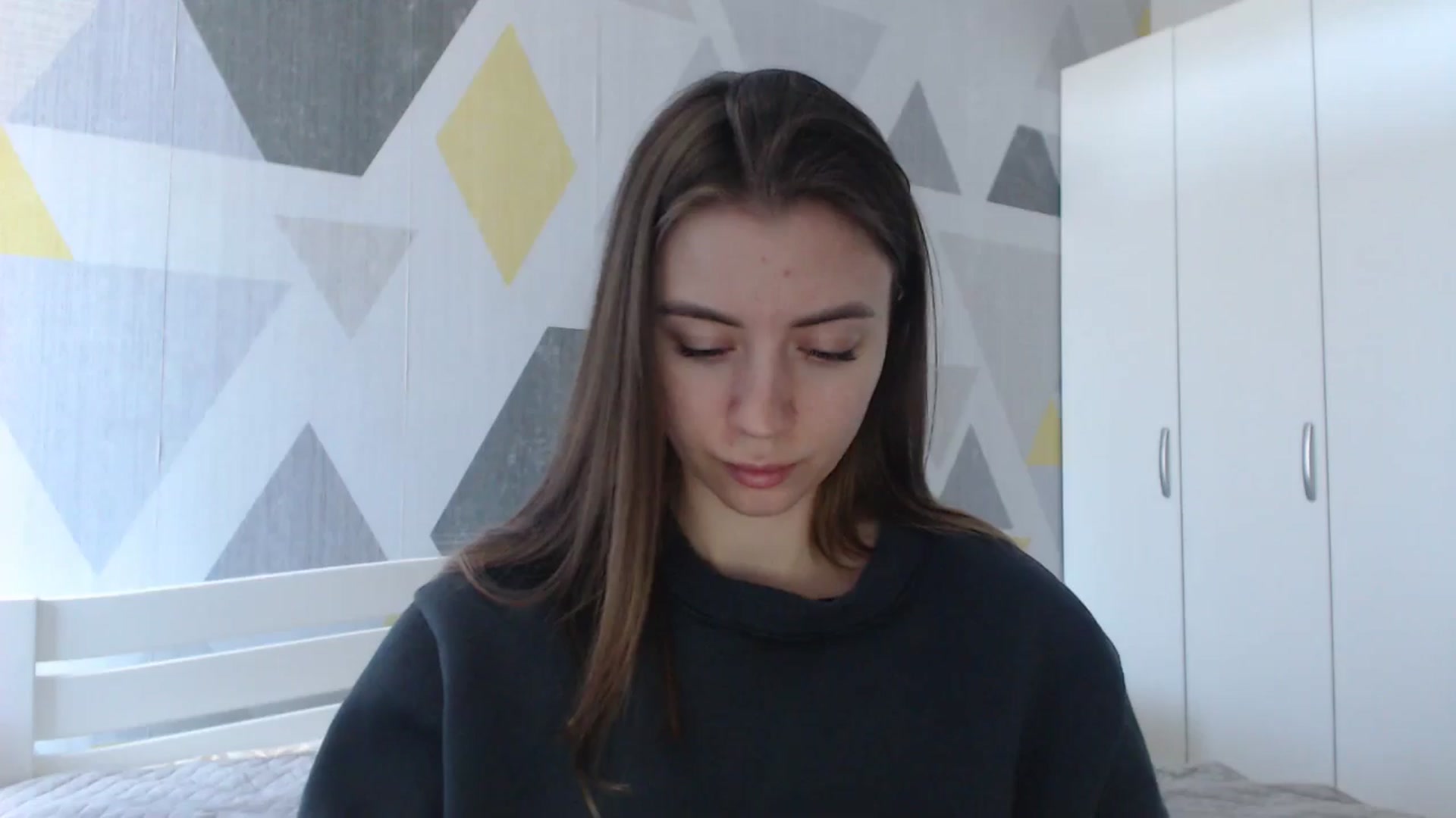 Gallery image thumbnail from Sulfate0's myfreecams stream on, 04/27/2026, 09:18 image 11 of 20