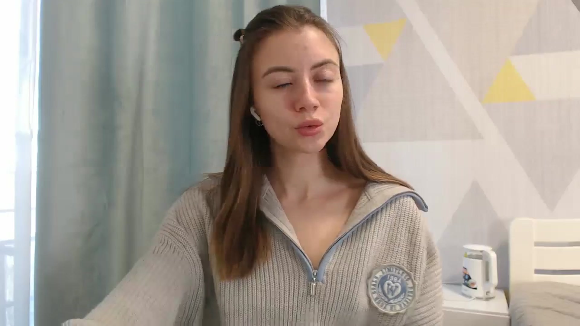 Gallery image thumbnail from Sulfate0's myfreecams stream on, 04/28/2026, 06:30 image 20 of 20