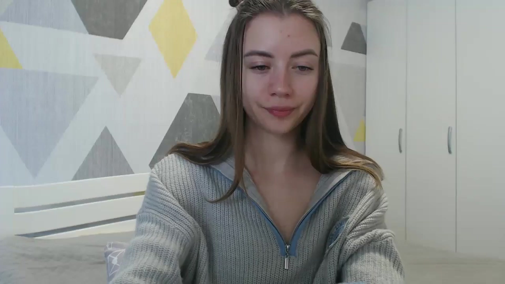 Gallery image thumbnail from Sulfate0's myfreecams stream on, 04/28/2026, 09:00 image 7 of 20