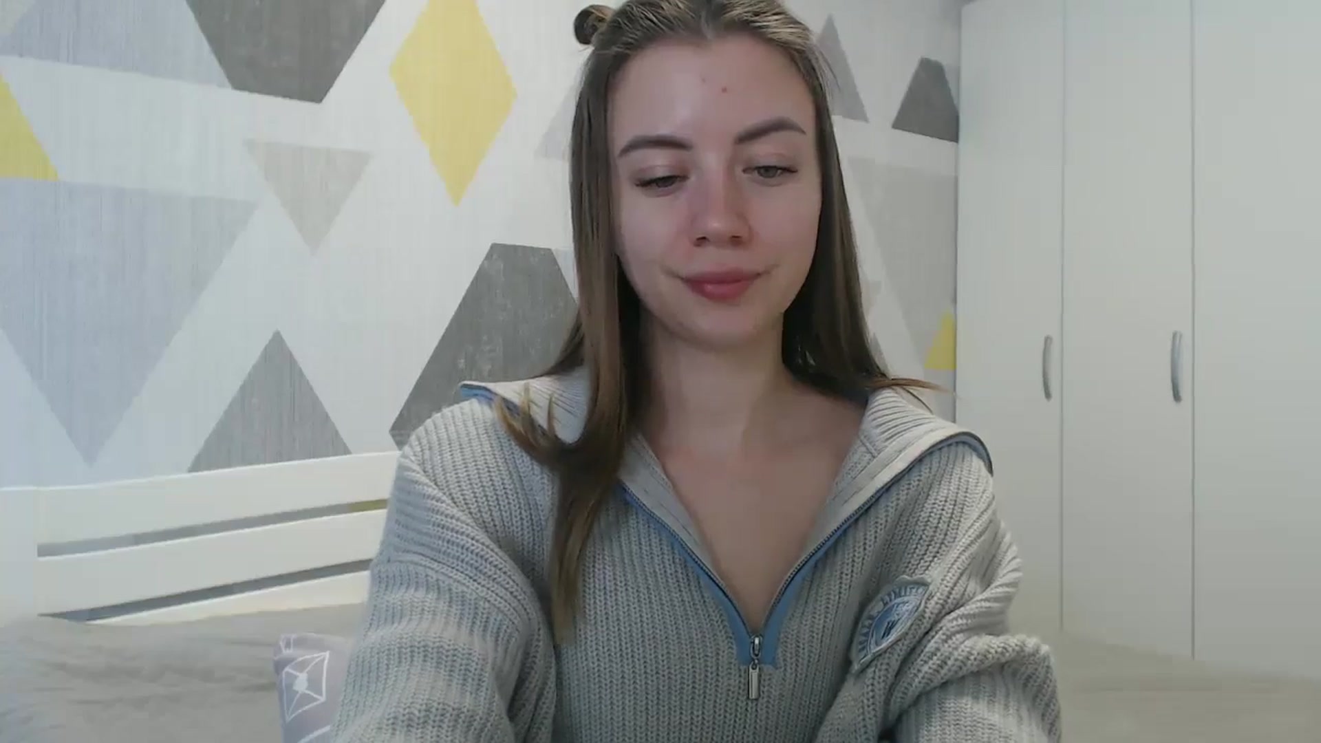 Gallery image thumbnail from Sulfate0's myfreecams stream on, 04/28/2026, 09:00 image 8 of 20