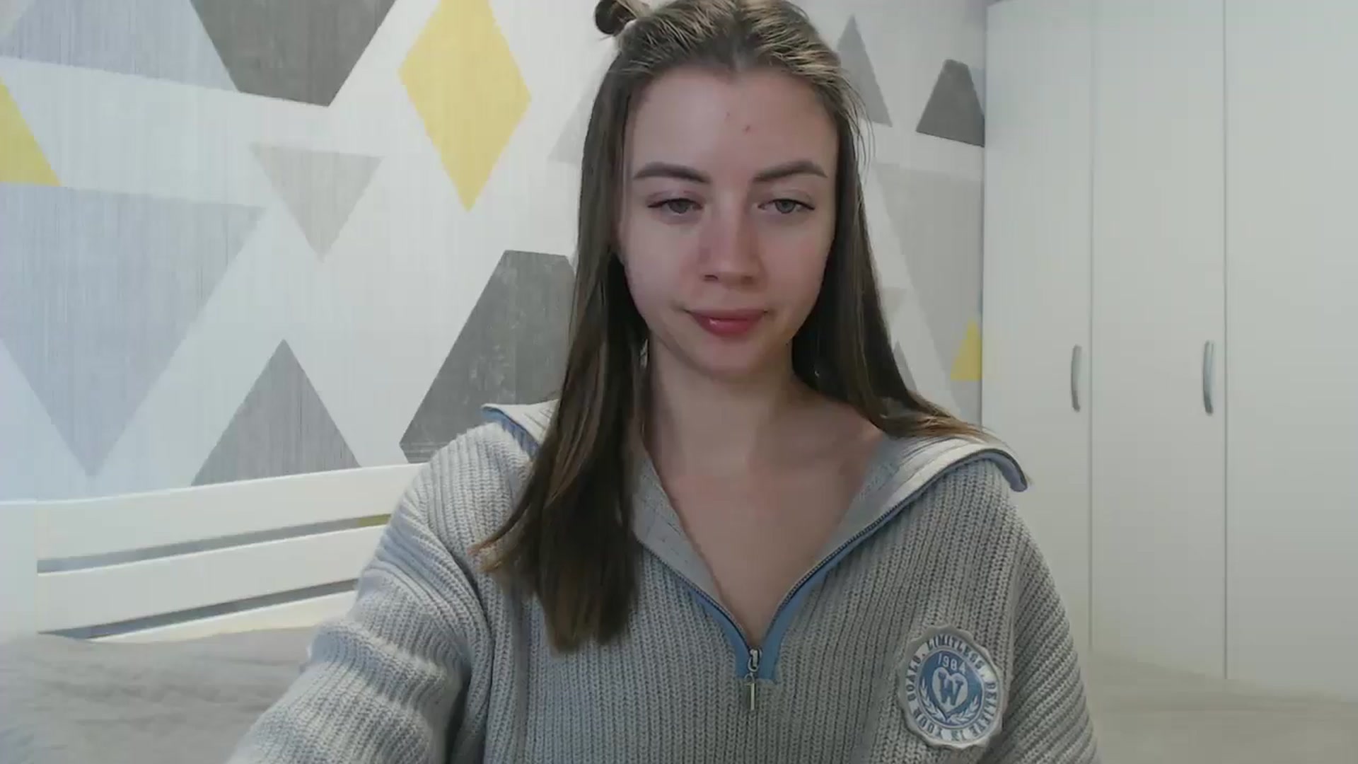 Gallery image thumbnail from Sulfate0's myfreecams stream on, 04/28/2026, 09:00 image 12 of 20