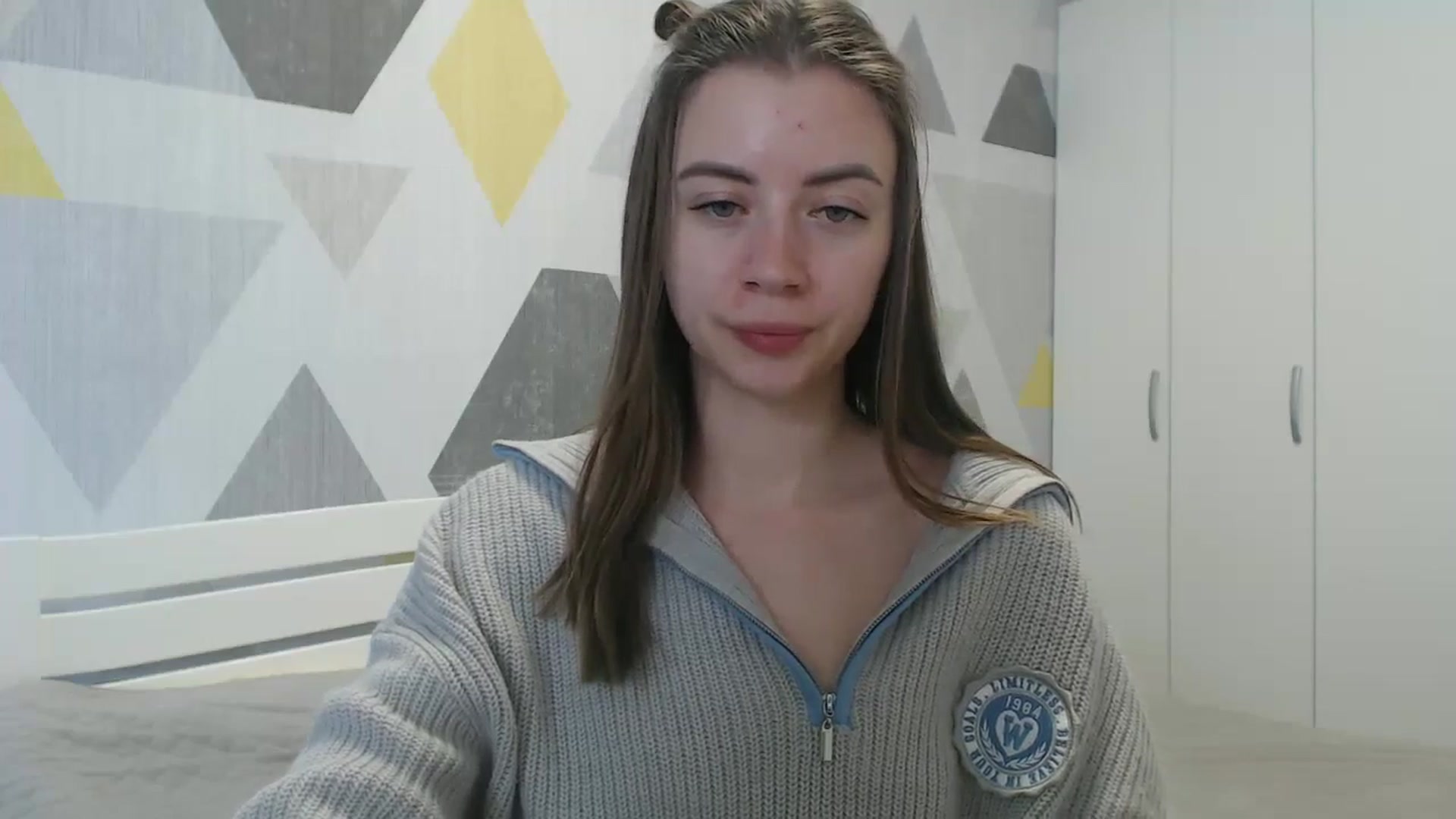 Gallery image thumbnail from Sulfate0's myfreecams stream on, 04/28/2026, 09:00 image 14 of 20