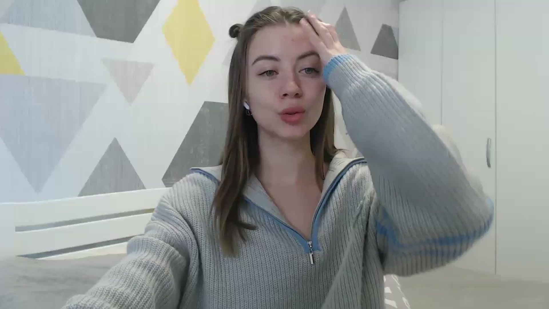 Gallery image thumbnail from Sulfate0's myfreecams stream on, 04/28/2026, 09:00 image 11 of 20